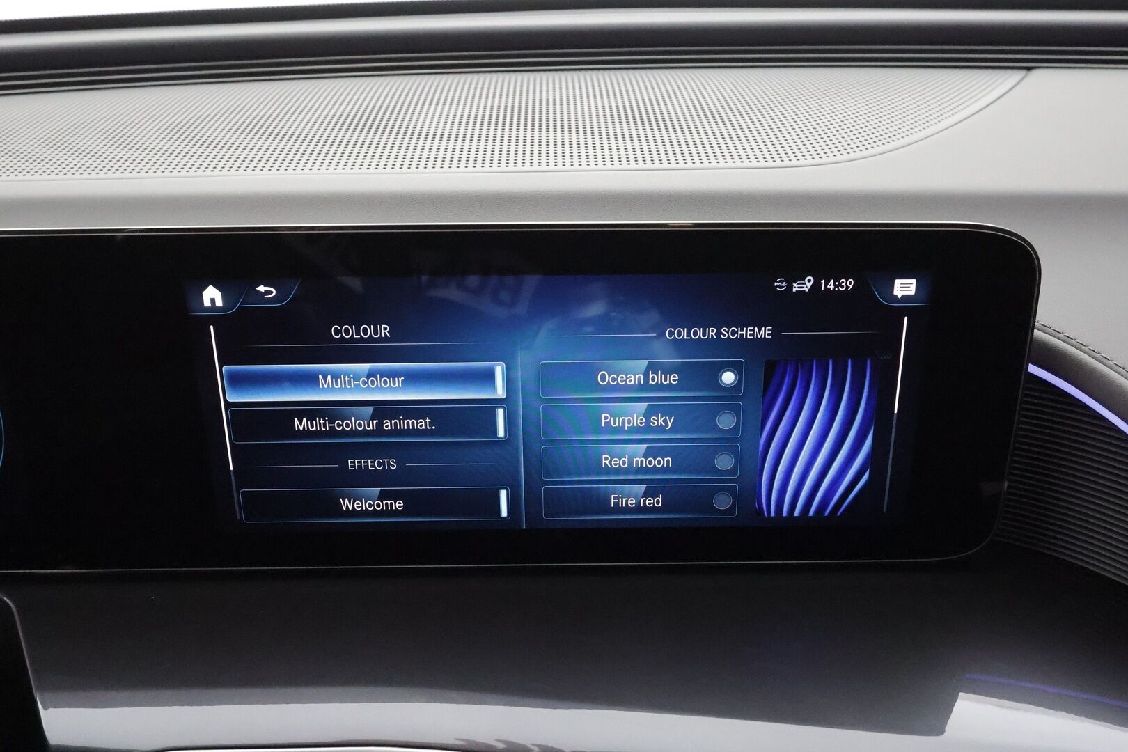 MERCEDES-BENZ EQC 2022 400 4Matic * Distronic+ / Koukku / Multibeam / Midline / Sporttipenkit / Akustiset lasit / Keyless / Navi * - Akku kuntotarkastettu SoH 96,2% / Kahdet renkaat aluvanteilla / Merkkihuollettu