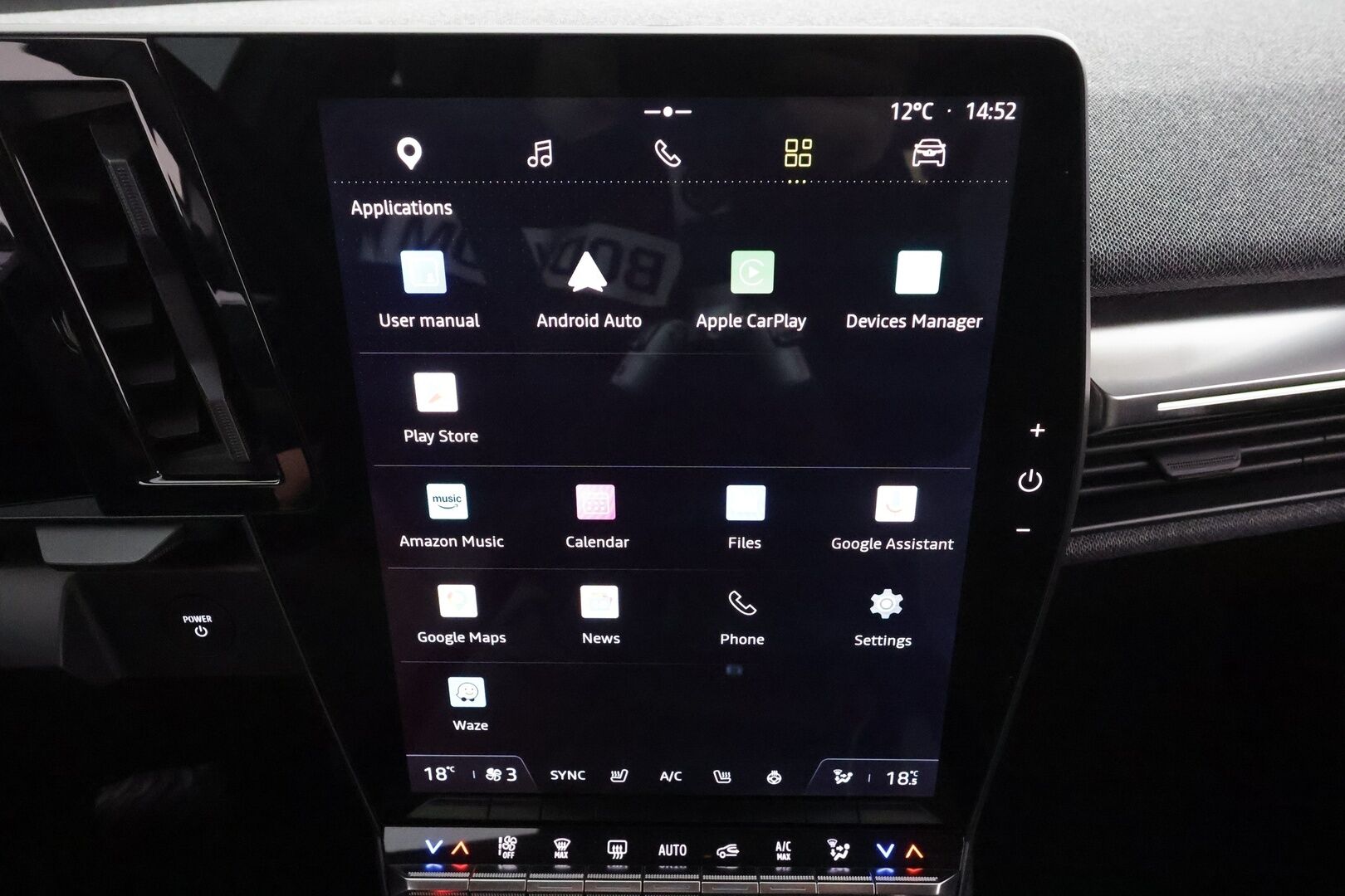 RENAULT MEGANE 2022 Techno 160kW * ACC / ILP / 360° / Puolinahat / Navi / LED / Keyless * - Kahdet renkaat aluvanteilla / Merkkihuollettu - HULLUT AVAJAISHULINAT KORKOTARJOUS 3,29 %