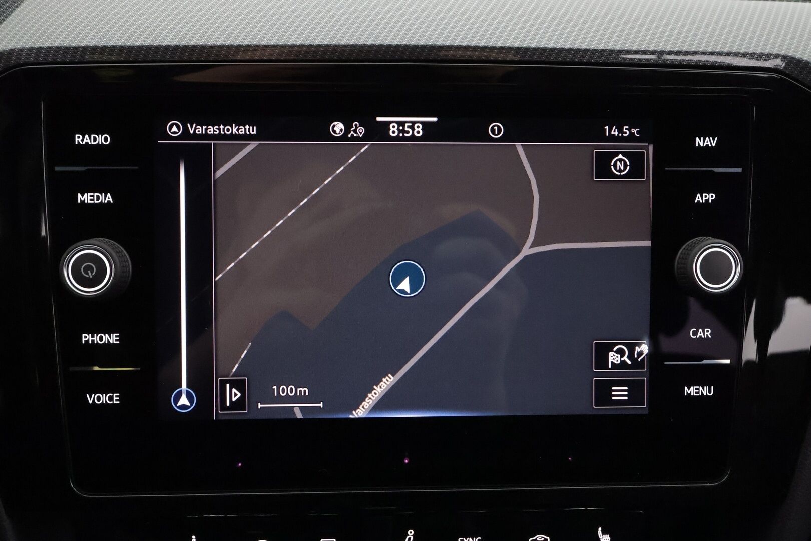 VOLKSWAGEN PASSAT 2023 Variant 2.0 TDI R-Line DSG * ACC / Webasto / Koukku / IQ-Light / Hierova ergocomfort istuin / P.kamera * - Merkkihuollettu / Kahdet Renkaat - HULLUT AVAJAISHULINAT KORKOTARJOUS 3,29 %