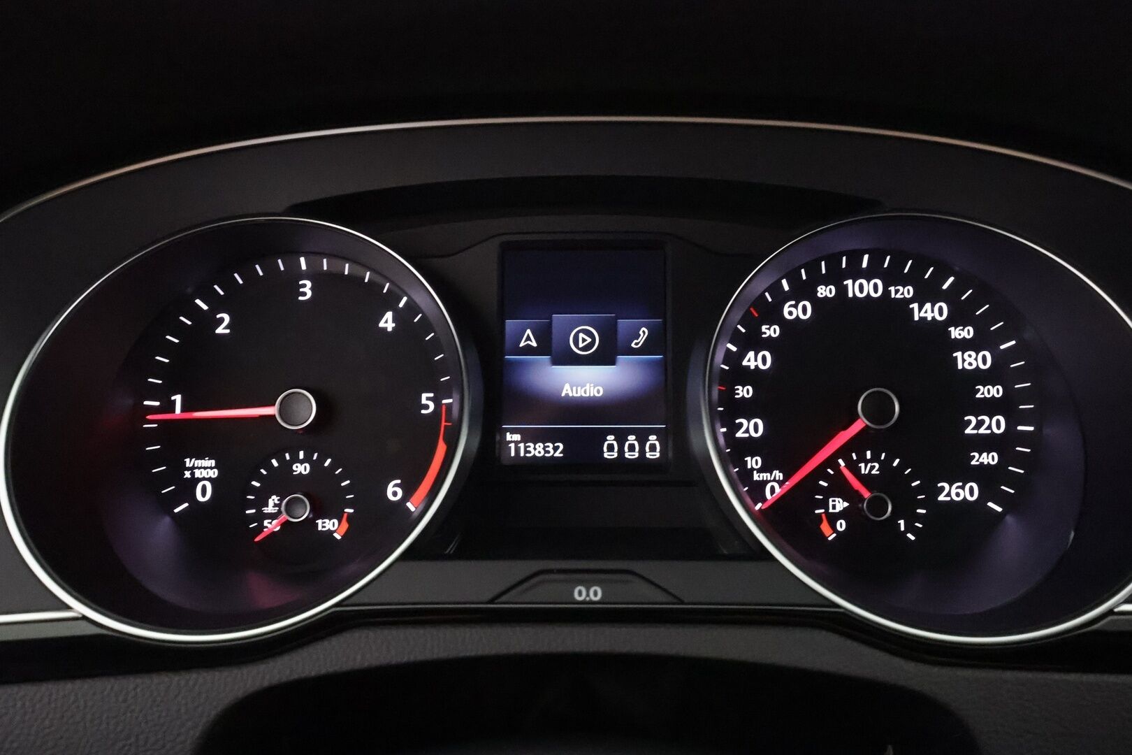 VOLKSWAGEN PASSAT 2023 Variant 2.0 TDI R-Line DSG * ACC / Webasto / Koukku / IQ-Light / Hierova ergocomfort istuin / P.kamera * - Merkkihuollettu / Kahdet Renkaat - HULLUT AVAJAISHULINAT KORKOTARJOUS 3,29 %