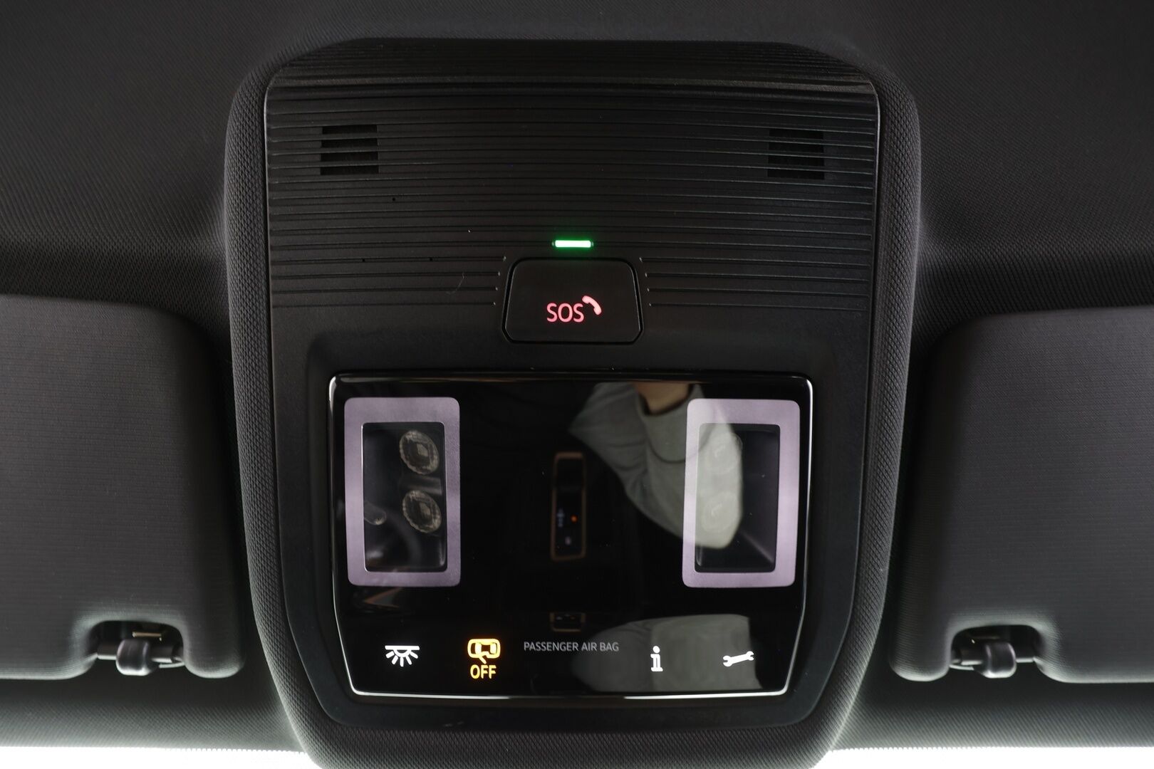 CUPRA FORMENTOR 2025 1.5 eTSI 110 kW MHEV DSG * ACC / LED / P.kamera / Keyless / Apple&Android ** - Kahdet Renkaat / Merkkihuollettu - HULLUT AVAJAISHULINAT KORKOTARJOUS 3,29 %