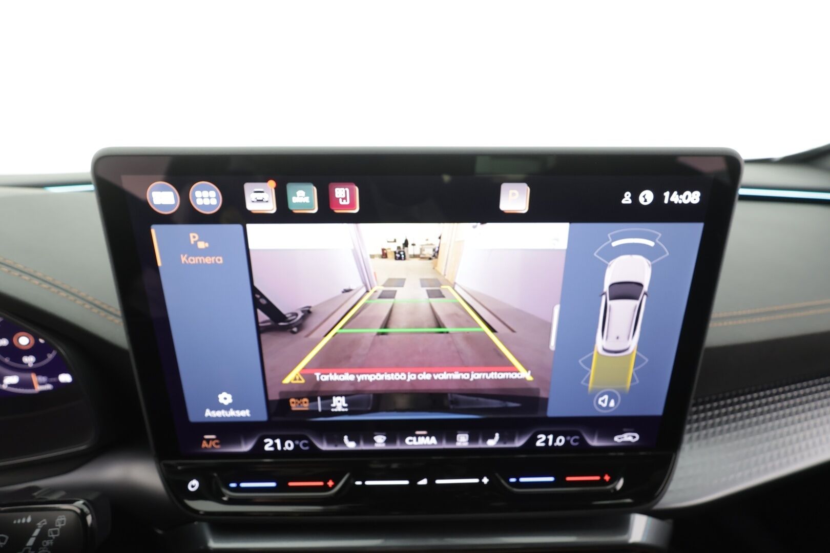 CUPRA FORMENTOR 2025 1.5 eTSI 110 kW MHEV DSG * ACC / LED / P.kamera / Keyless / Apple&Android ** - Kahdet Renkaat / Merkkihuollettu - HULLUT AVAJAISHULINAT KORKOTARJOUS 3,29 %