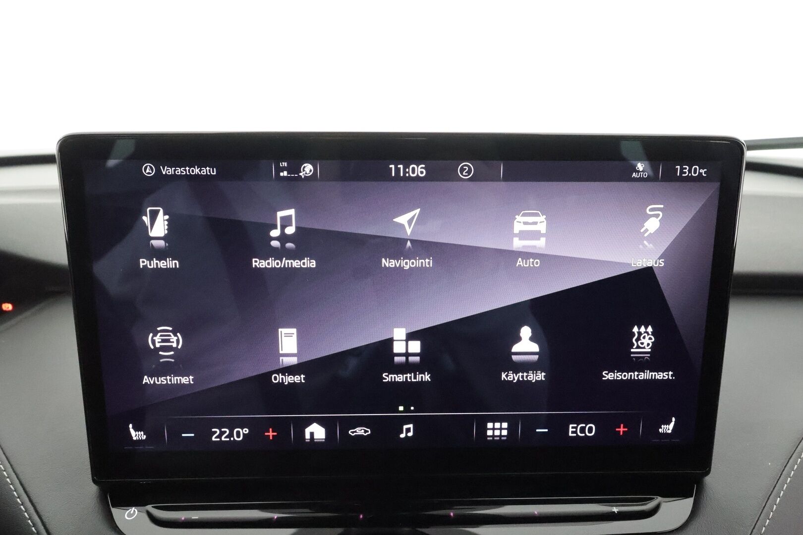 SKODA ENYAQ 2022 80X 4X4 Sportline 265hv * ACC / ILP / Matrix-LED / 360-Kamera / Muistipenkki / Apple&Android * - Merkkihuollettu / Kahdet Renkaat - HULLUT AVAJAISHULINAT KORKOTARJOUS 3,29 %