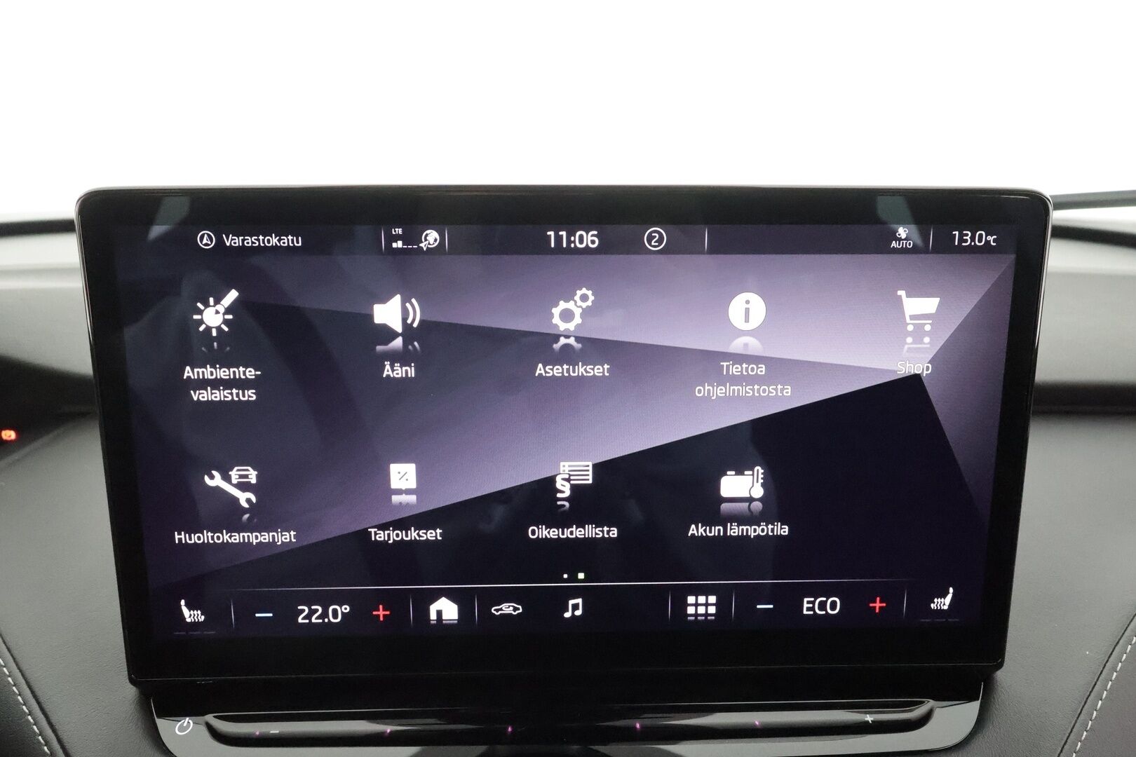 SKODA ENYAQ 2022 80X 4X4 Sportline 265hv * ACC / ILP / Matrix-LED / 360-Kamera / Muistipenkki / Apple&Android * - Merkkihuollettu / Kahdet Renkaat - HULLUT AVAJAISHULINAT KORKOTARJOUS 3,29 %