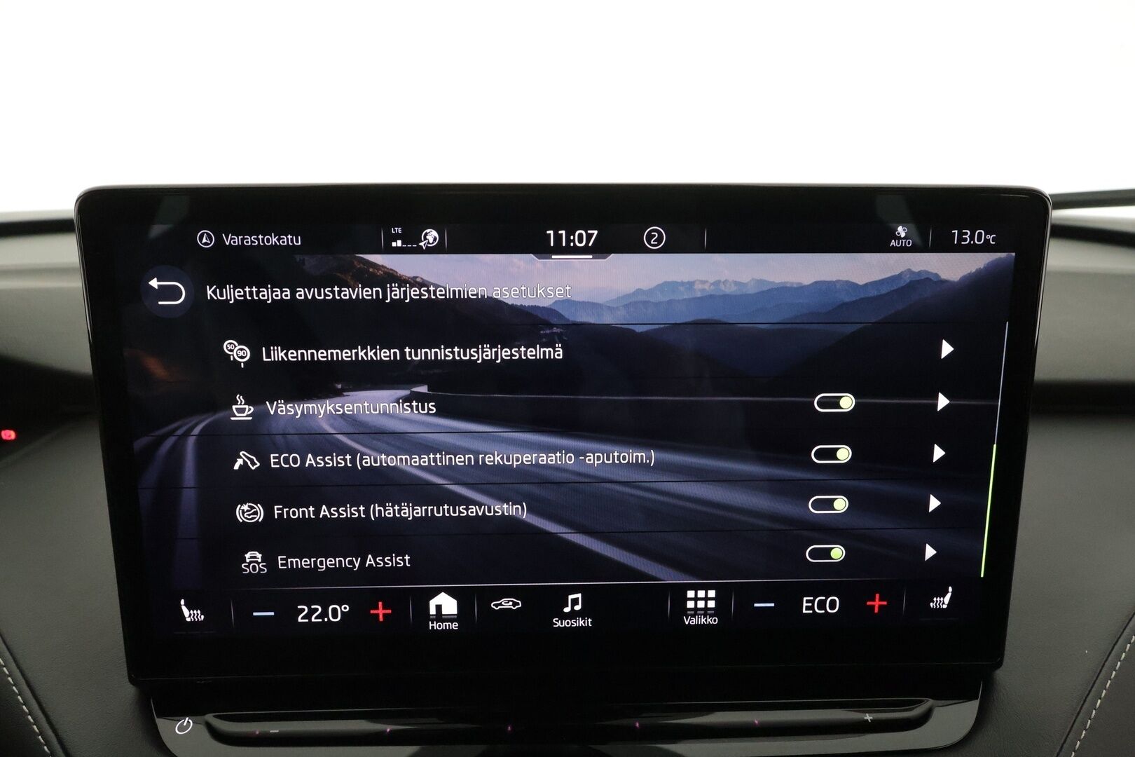 SKODA ENYAQ 2022 80X 4X4 Sportline 265hv * ACC / ILP / Matrix-LED / 360-Kamera / Muistipenkki / Apple&Android * - Merkkihuollettu / Kahdet Renkaat - HULLUT AVAJAISHULINAT KORKOTARJOUS 3,29 %