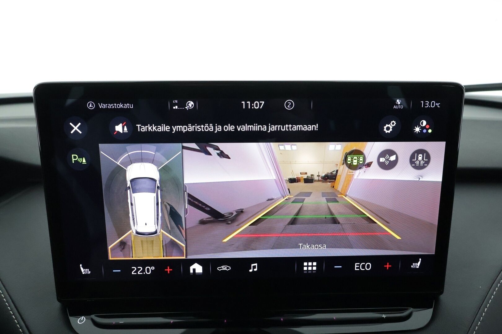 SKODA ENYAQ 2022 80X 4X4 Sportline 265hv * ACC / ILP / Matrix-LED / 360-Kamera / Muistipenkki / Apple&Android * - Merkkihuollettu / Kahdet Renkaat - HULLUT AVAJAISHULINAT KORKOTARJOUS 3,29 %