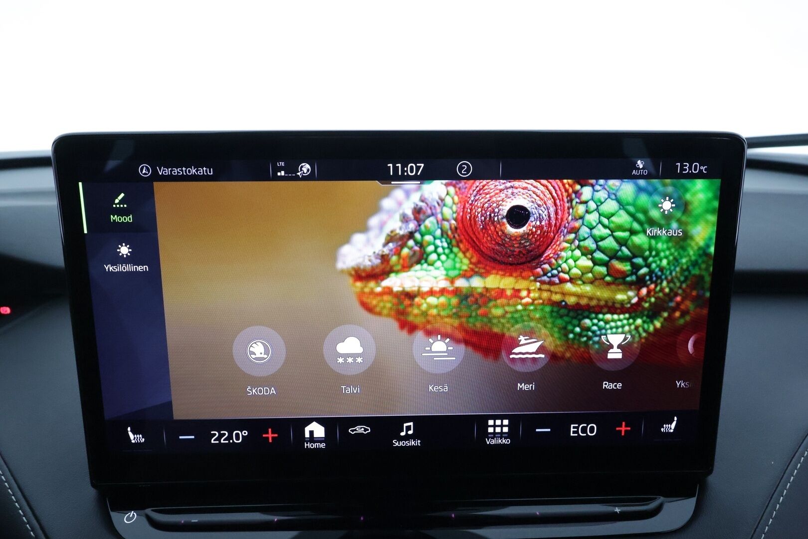 SKODA ENYAQ 2022 80X 4X4 Sportline 265hv * ACC / ILP / Matrix-LED / 360-Kamera / Muistipenkki / Apple&Android * - Merkkihuollettu / Kahdet Renkaat - HULLUT AVAJAISHULINAT KORKOTARJOUS 3,29 %