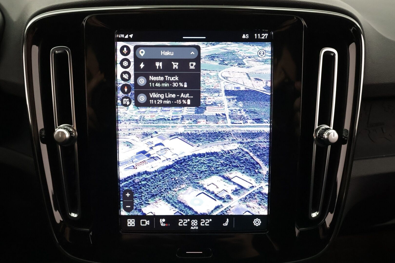 Volvo XC40 2023 Recharge Twin Plus * ACC / ILP / Muistipenkki / Koukku / BLIS / P.kamera / Keyless / Navi / LED / Ratinlämmitin * - Merkkihuollettu - HULLUT AVAJAISHULINAT KORKOTARJOUS 3,29 %