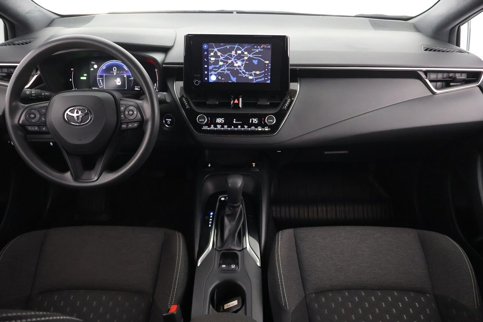 TOYOTA COROLLA 2023 Touring Sports 1,8 Hybrid Life - ACC | Kaistavahti | P.kamera | Navi | LED | Digimittaristo | Facelift | Kahdet renkaat aluvanteilla