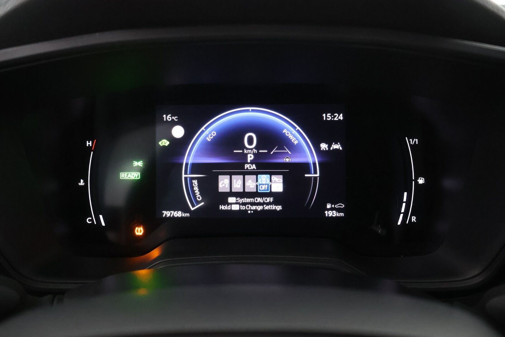 TOYOTA COROLLA 2023 Touring Sports 1,8 Hybrid Life * ACC / Kaistavahti / P.kamera / Navi / LED / Digimittaristo / Facelift * - Kahdet renkaat aluvanteilla - HULLUT AVAJAISHULINAT KORKOTARJOUS 3,29 %