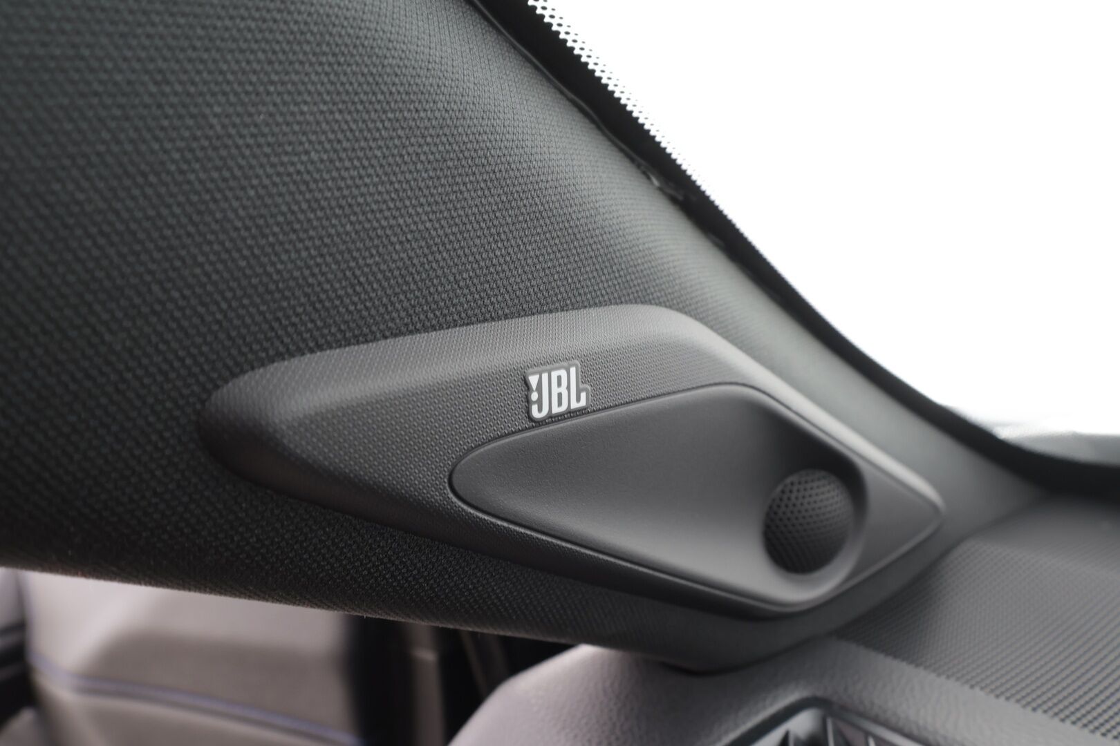 TOYOTA RAV4 2020 2.0 Hybrid AWD-i Style - ACC | JBL | P.kamera | Puolinahat | LED | Keyless | Sähköluukku | Ratinlämmitin