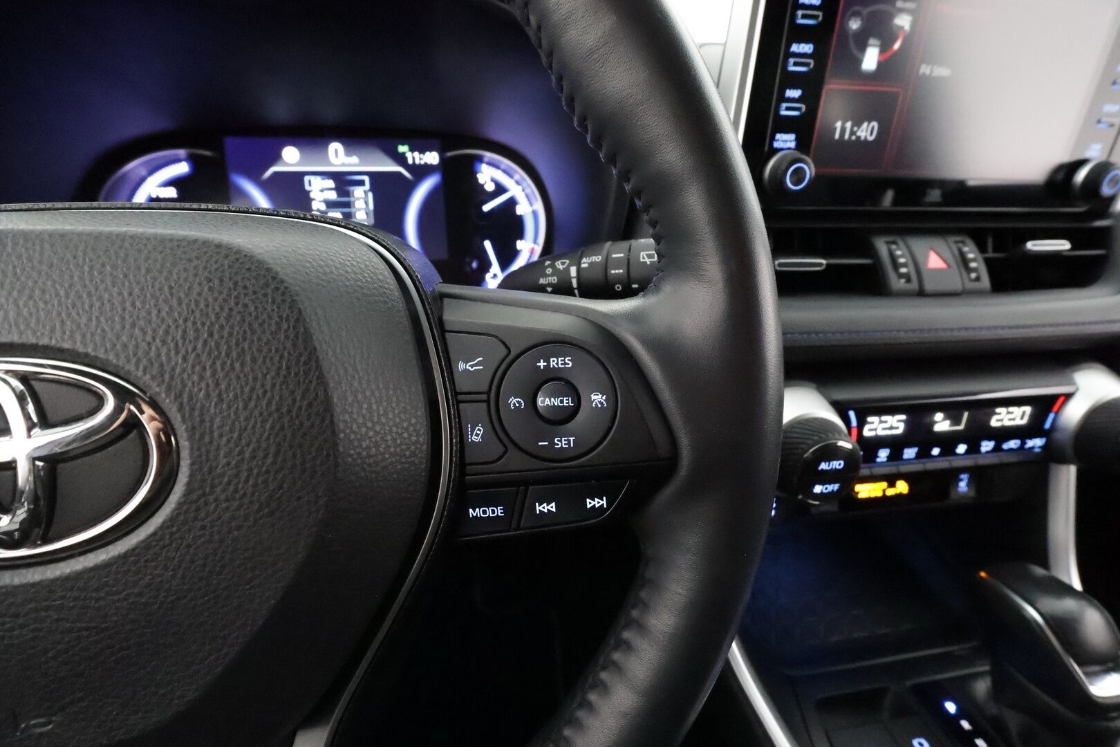 TOYOTA RAV4 2020 2.0 Hybrid AWD-i Style - ACC | JBL | P.kamera | Puolinahat | LED | Keyless | Sähköluukku | Ratinlämmitin