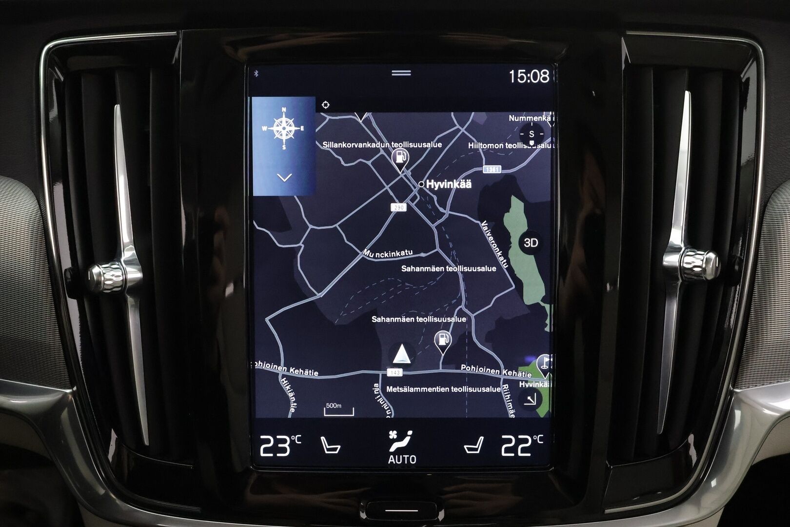 Volvo V90 2017 D4 AWD Inscription aut * ACC / Webasto / Full LED / P.kamera / Muistipenkki / Nahat / Navi / Keyless / Sähköluukku * - 2x Volvo Alut huippurenkailla / Merkkihuollettu / Crystal White - Metalliväri