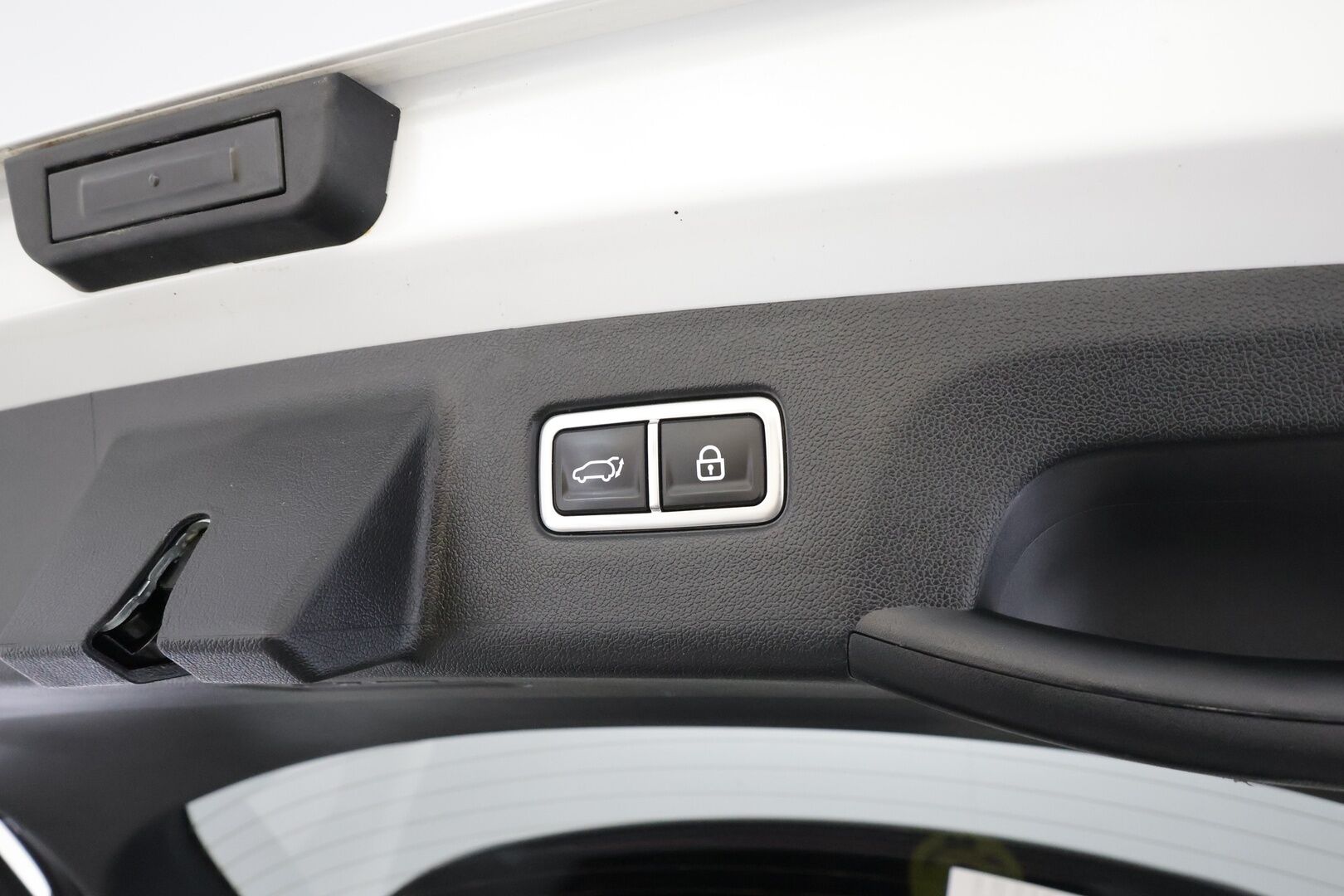 KIA SORENTO 2023 1,6 T-GDI Plug-in Hybrid AWD Business Premium AT 7-P - | ACC | Koukku | Bose | P.Kamera | Keyless | Nahat | LED | Navi |