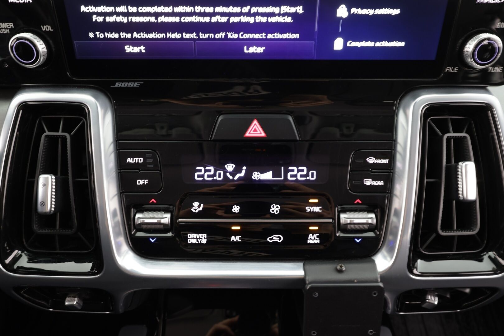 KIA SORENTO 2023 1,6 T-GDI Plug-in Hybrid AWD Business Premium AT 7-P - | ACC | Koukku | Bose | P.Kamera | Keyless | Nahat | LED | Navi |