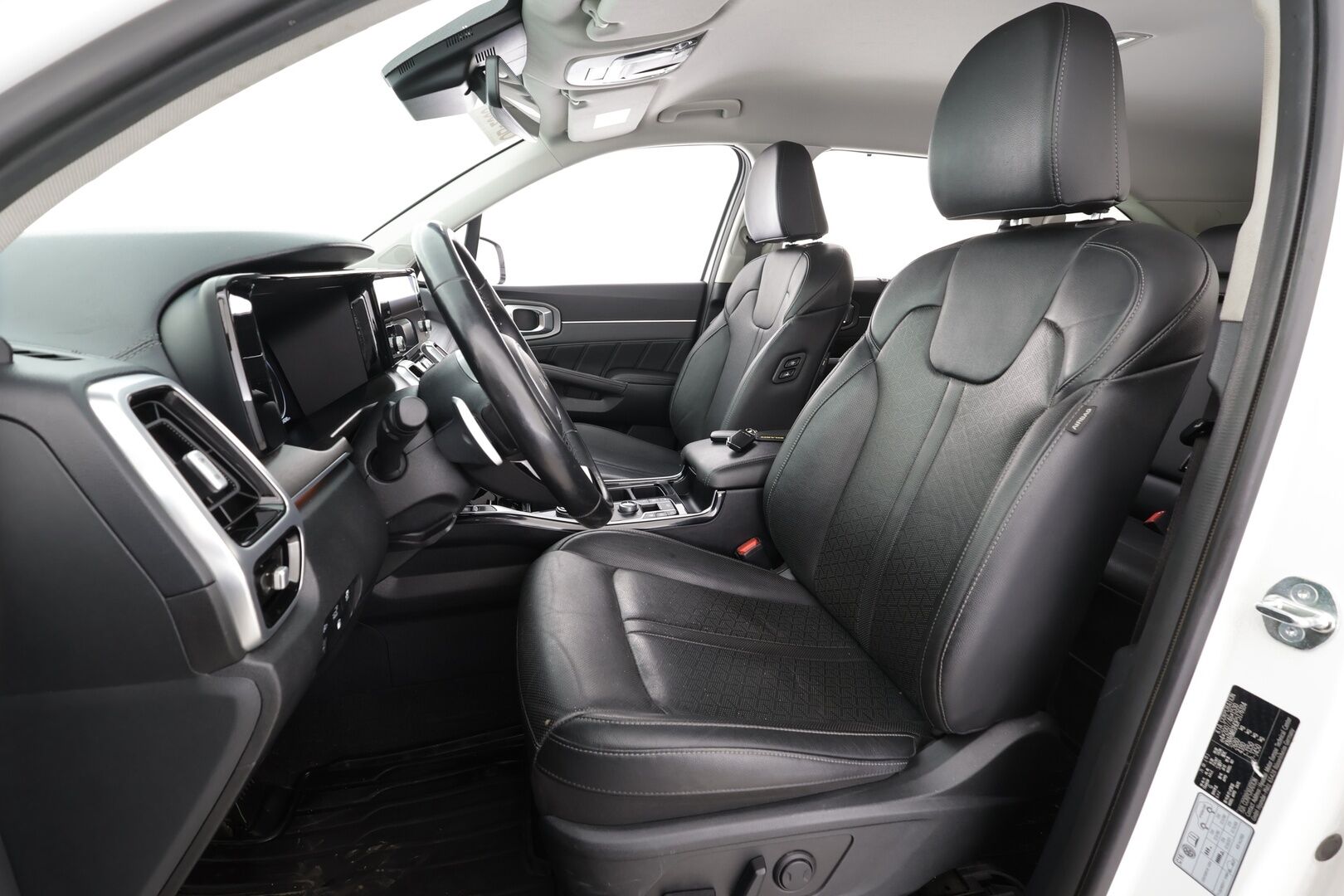 KIA SORENTO 2023 1,6 T-GDI Plug-in Hybrid AWD Business Premium AT 7-P - | ACC | Koukku | Bose | P.Kamera | Keyless | Nahat | LED | Navi |