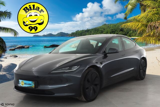 TESLA MODEL 3 2024