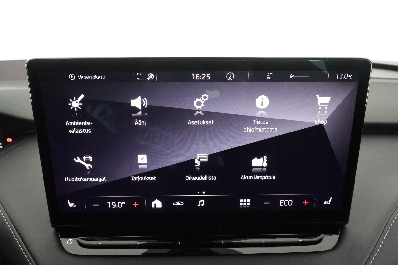 SKODA ENYAQ 2023 80x 4x4 RS iV * Canton / Lasikatto / ACC / ILP / Muistipenkit / Koukku / HUD / Matrix-LED / P.kamera / Keyless * - Kahdet renkaat aluvanteilla / 2x Latauskaapelit / Merkkihuollot - HULLUT AVAJAISHULINAT KORKOTARJOUS 3,29 %