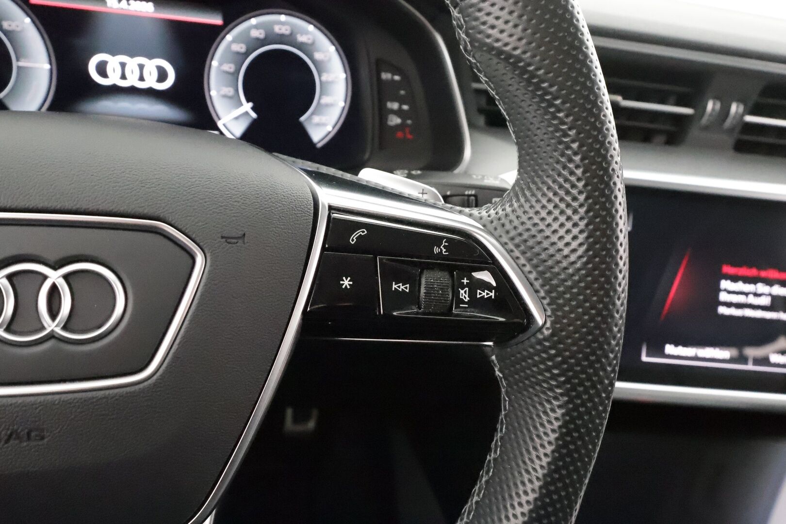 AUDI A6 2021 Avant 55 TFSI e quattro S-line * ACC / Koukku / Matrix-LED / B&O / Muistipenkki / P.kamera / Sporttinahat / 4-Alueinen ilmastointi* - Kahdet Renkaat - HULLUT AVAJAISHULINAT KORKOTARJOUS 3,29 %