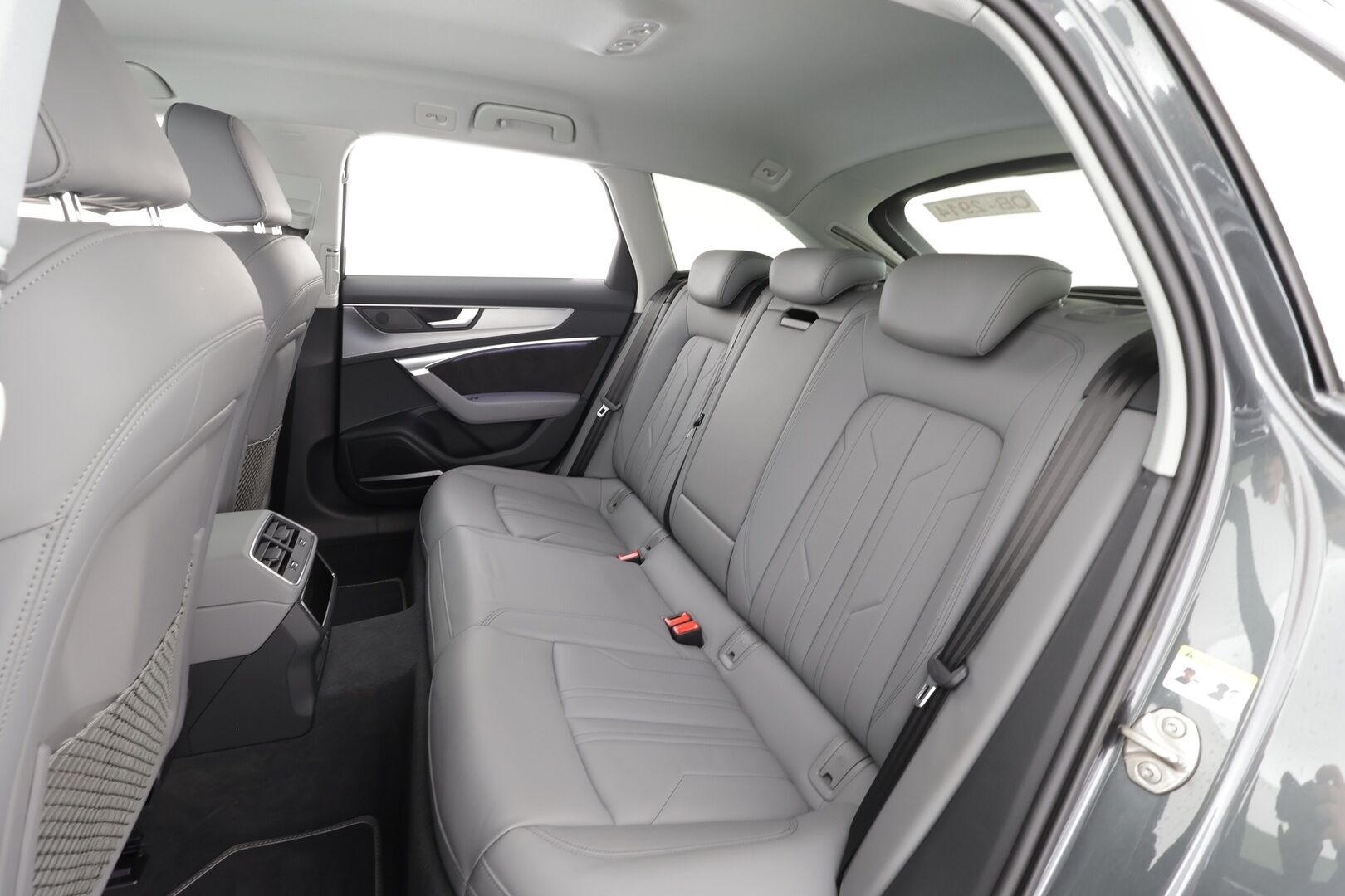 AUDI A6 2021 Avant 55 TFSI e quattro S-line * ACC / Koukku / Matrix-LED / B&O / Muistipenkki / P.kamera / Sporttinahat / 4-Alueinen ilmastointi* - Kahdet Renkaat - HULLUT AVAJAISHULINAT KORKOTARJOUS 3,29 %