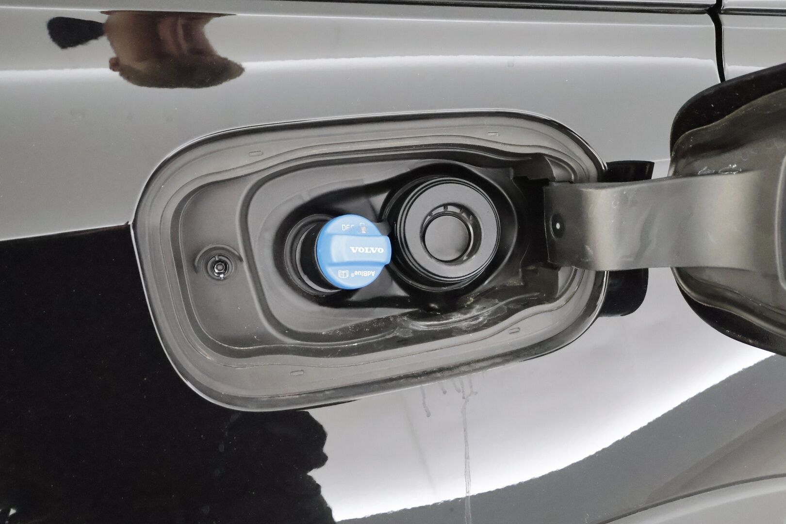 Volvo V60 CROSS COUNTRY 2024 B4 AWD D-MHEV Plus Bright * ACC / Webasto / Koukku / Muistipenkit / BLIS / P.Kamera / Navi / LED / Facelift / Keyless * - Merkkihuollettu / Juuri huollettu - HULLUT AVAJAISHULINAT KORKOTARJOUS 3,29 %