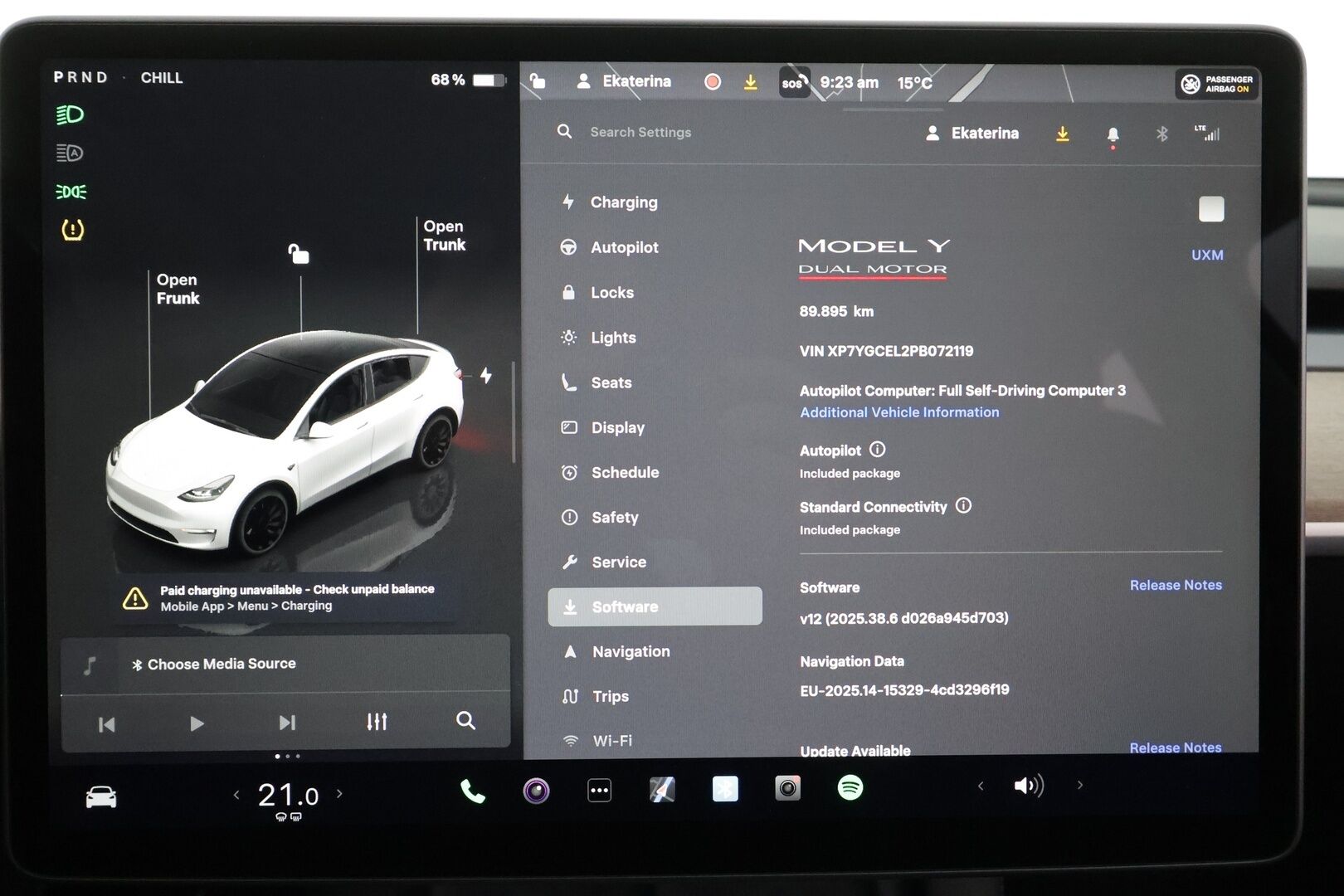 TESLA MODEL Y 2023 Performance * Koukku / ILP / Lasikatto / Premium Audio / P.Kamera / Matrix LED / Nahat * - Kahdet renkaat aluvanteilla - HULLUT AVAJAISHULINAT KORKOTARJOUS 3,29 %