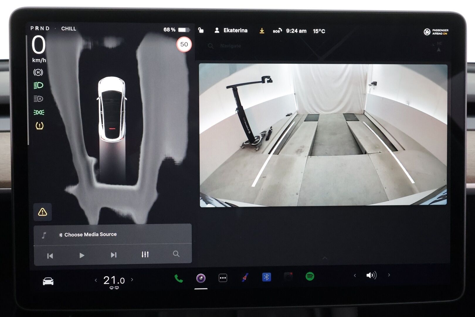 TESLA MODEL Y 2023 Performance * Koukku / ILP / Lasikatto / Premium Audio / P.Kamera / Matrix LED / Nahat * - Kahdet renkaat aluvanteilla - HULLUT AVAJAISHULINAT KORKOTARJOUS 3,29 %