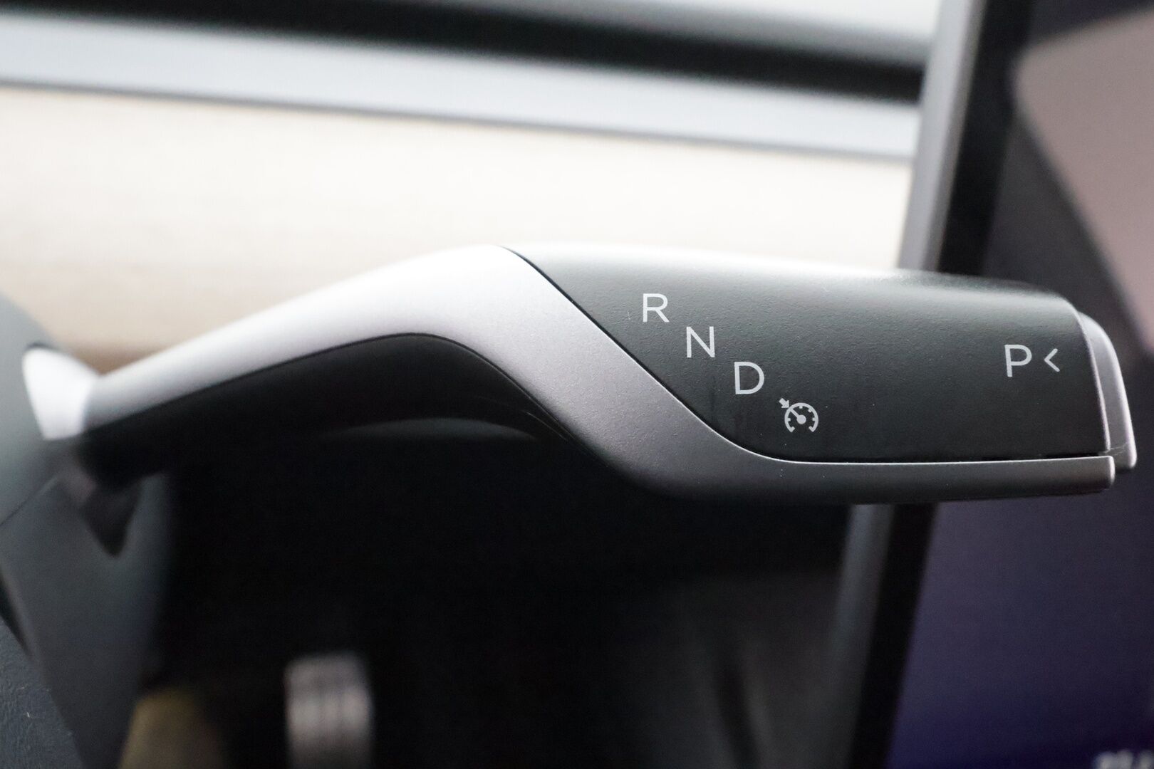 TESLA MODEL Y 2023 Performance * Koukku / ILP / Lasikatto / Premium Audio / P.Kamera / Matrix LED / Nahat * - Kahdet renkaat aluvanteilla - HULLUT AVAJAISHULINAT KORKOTARJOUS 3,29 %