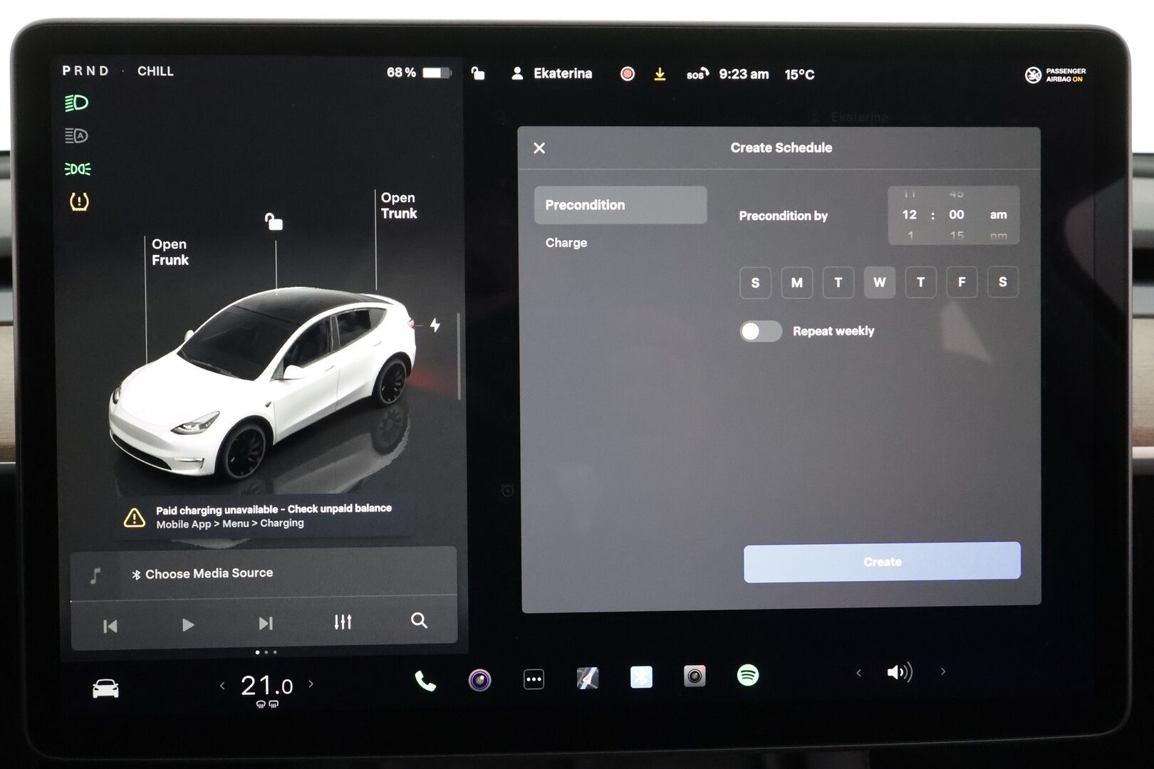 TESLA MODEL Y 2023 Performance * Koukku / ILP / Lasikatto / Premium Audio / P.Kamera / Matrix LED / Nahat * - Kahdet renkaat aluvanteilla - HULLUT AVAJAISHULINAT KORKOTARJOUS 3,29 %
