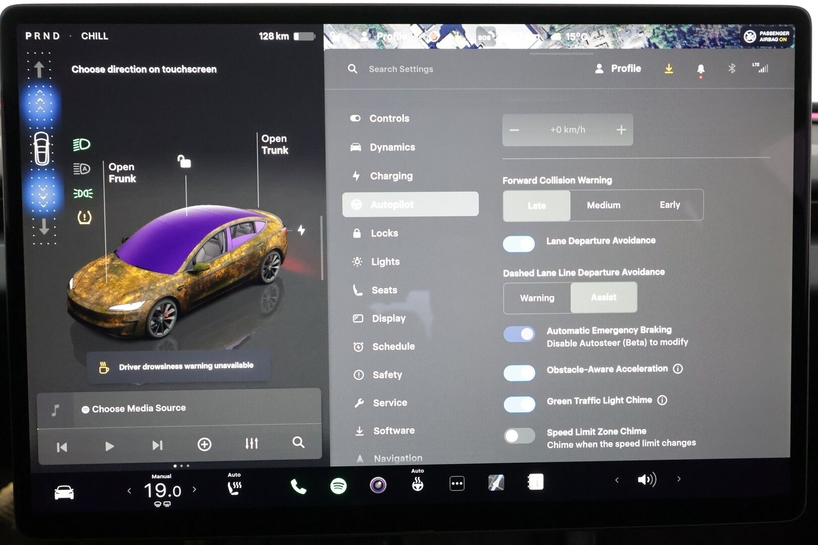 TESLA MODEL 3 2024 78kWh Performance AWD Highland * Lasikatto / Matrix LED / Viihdenäyttö / ILP / Highland-istuimet / P.Kamera * - Akuston esilämmitys / Ilmastoidut nahat / Facelift - HULLUT AVAJAISHULINAT KORKOTARJOUS 3,29 %