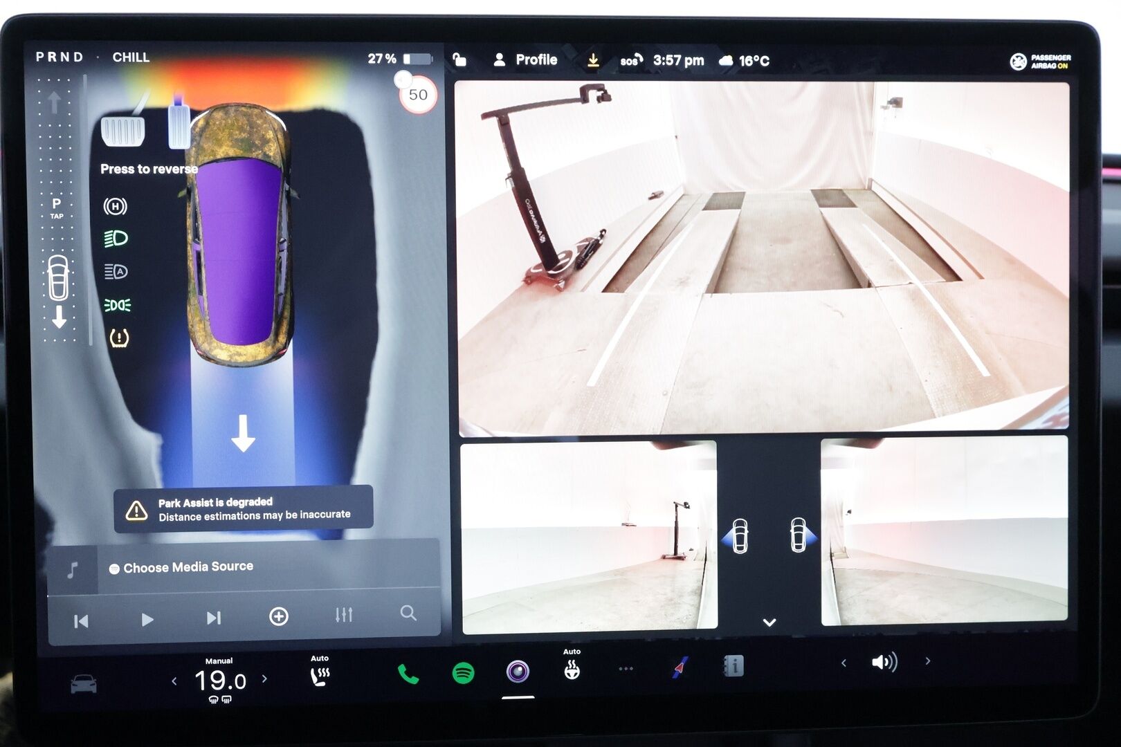 TESLA MODEL 3 2024 78kWh Performance AWD Highland * Lasikatto / Matrix LED / Viihdenäyttö / ILP / Highland-istuimet / P.Kamera * - Akuston esilämmitys / Ilmastoidut nahat / Facelift - HULLUT AVAJAISHULINAT KORKOTARJOUS 3,29 %