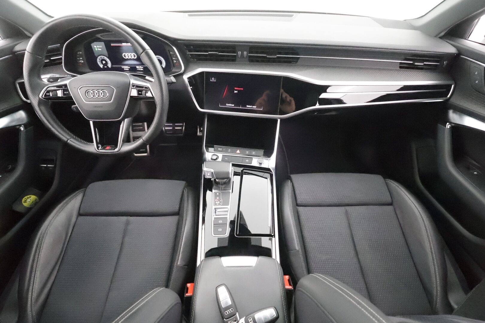 AUDI A6 2023 50TFSIe Quattro S-Line - | Merkkihuollettu | ACC | Koukku | B&O | Sporttipenkit | Matrix LED | Navi | Ratinlämmitin |