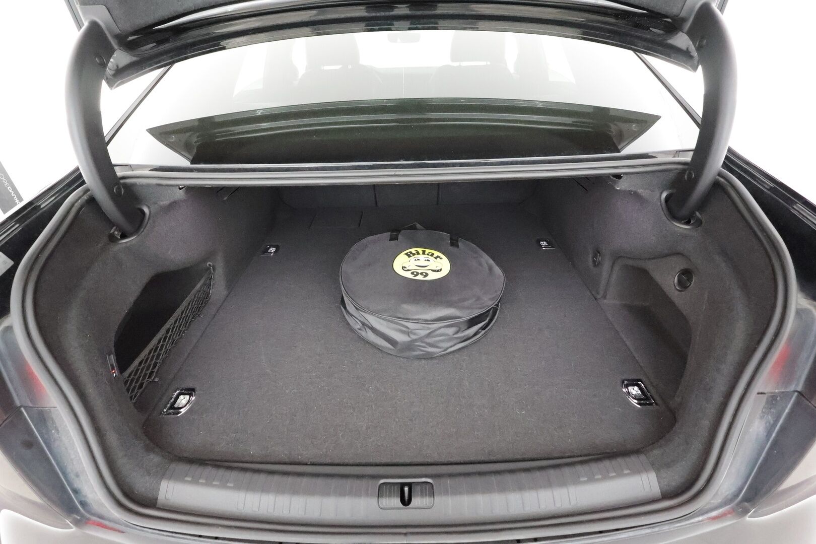 AUDI A6 2023 50TFSIe Quattro S-Line - | Merkkihuollettu | ACC | Koukku | B&O | Sporttipenkit | Matrix LED | Navi | Ratinlämmitin |