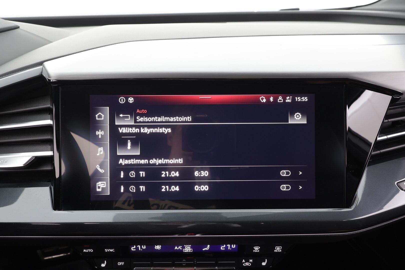 AUDI Q4 E-TRON 2023 40 e-tron S line - ACC | ILP | Koukku | P.Kamera | Sporttipenkit | Apple&Android | SoH 94.5 % | Merkkihuollettu | Kahdet OEM vanteet
