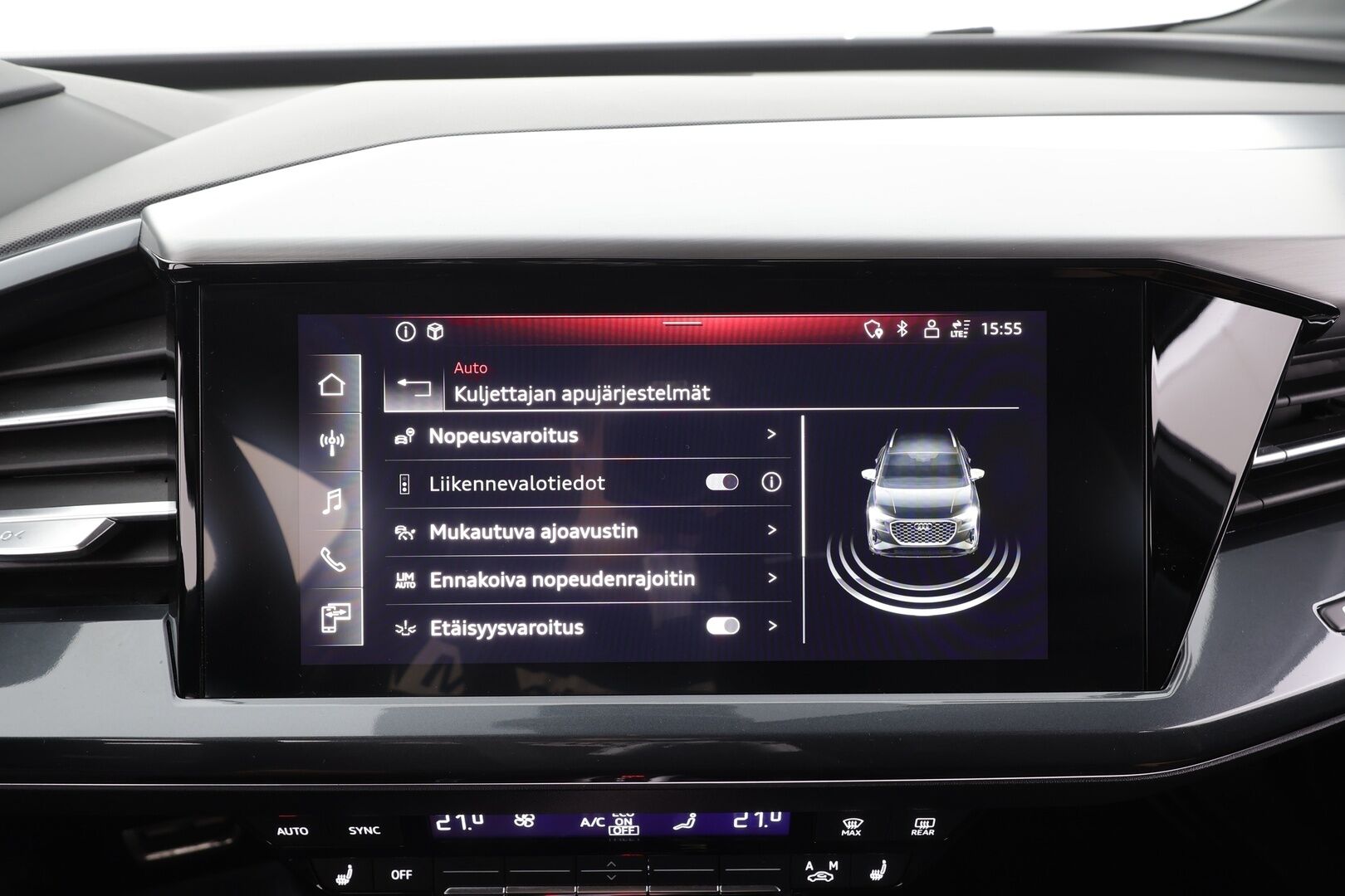 AUDI Q4 E-TRON 2023 40 e-tron S line - ACC | ILP | Koukku | P.Kamera | Sporttipenkit | Apple&Android | SoH 94.5 % | Merkkihuollettu | Kahdet OEM vanteet