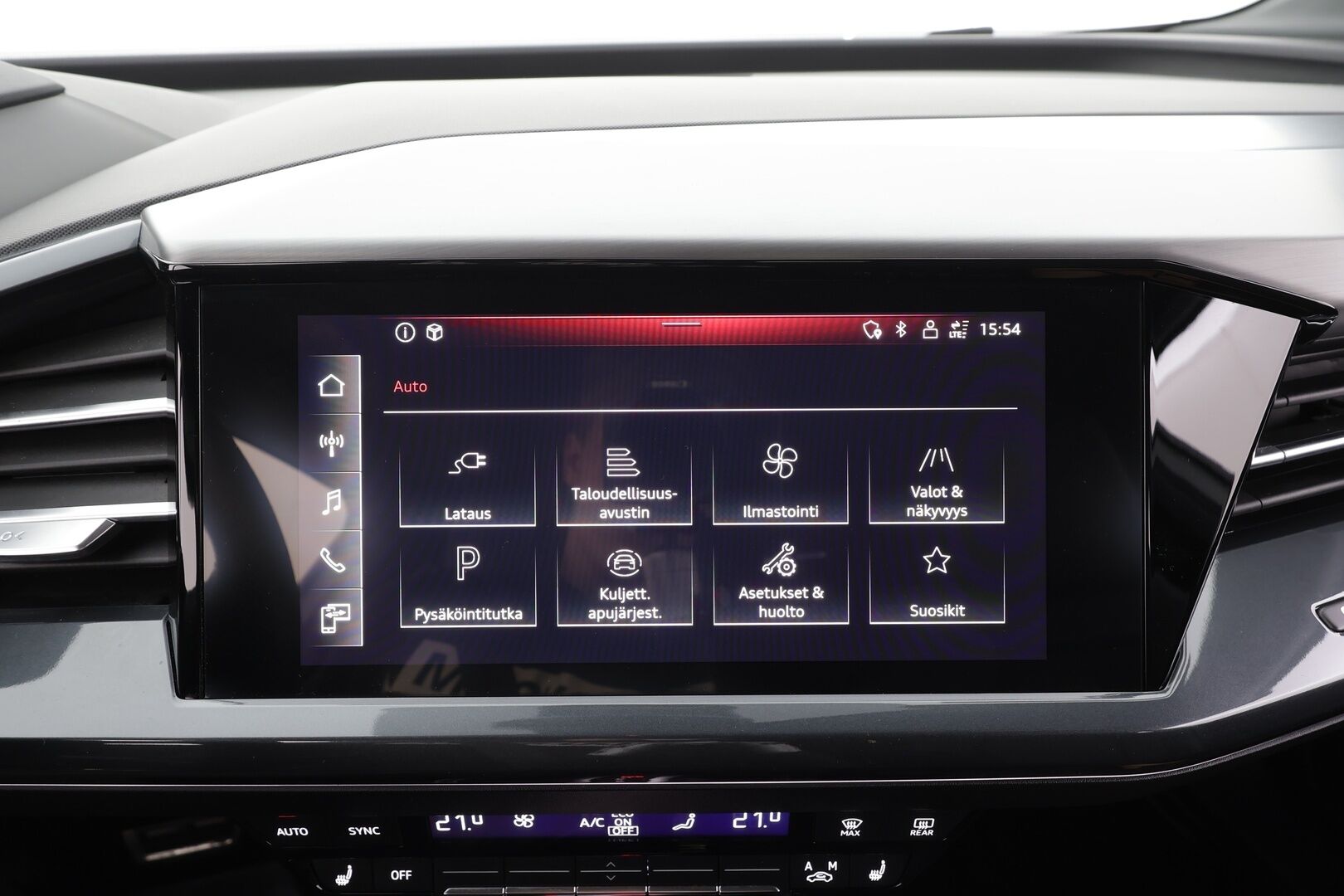 AUDI Q4 E-TRON 2023 40 e-tron S line - ACC | ILP | Koukku | P.Kamera | Sporttipenkit | Apple&Android | SoH 94.5 % | Merkkihuollettu | Kahdet OEM vanteet