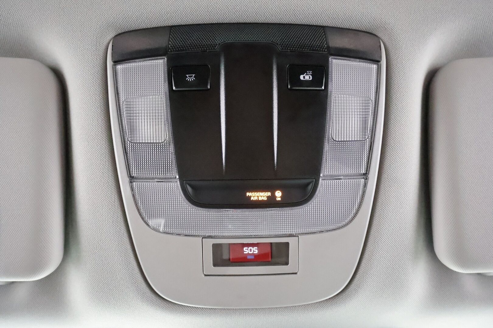 KIA SPORTAGE 2025 1,6 T-GDI AWD Plug-in Hybrid Premium - | ACC | Webasto | Koukku | H&K | 360° | Sähköpenkit | LED | Navi | Keyless | Kahdet renkaat aluvanteilla | Merkkihuollettu |