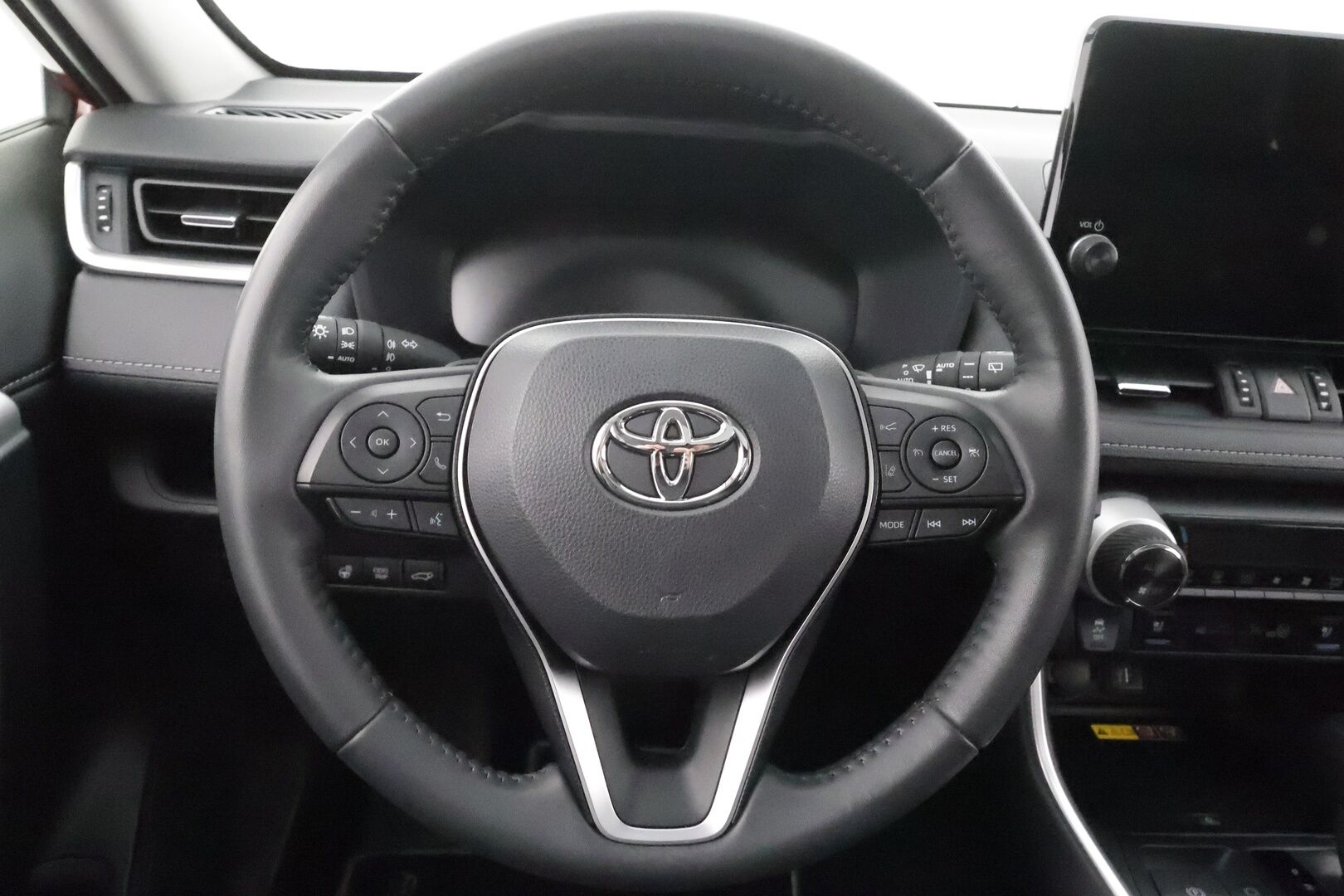 TOYOTA RAV4 2023 2,5 Hybrid AWD-i Premium - Panoraama | Ilmastoidut Nahat | Facelift | ACC | 360-Kamera | Adapt.LED | Muistipenkki | Lämpölasi | Huippuvarusteet!