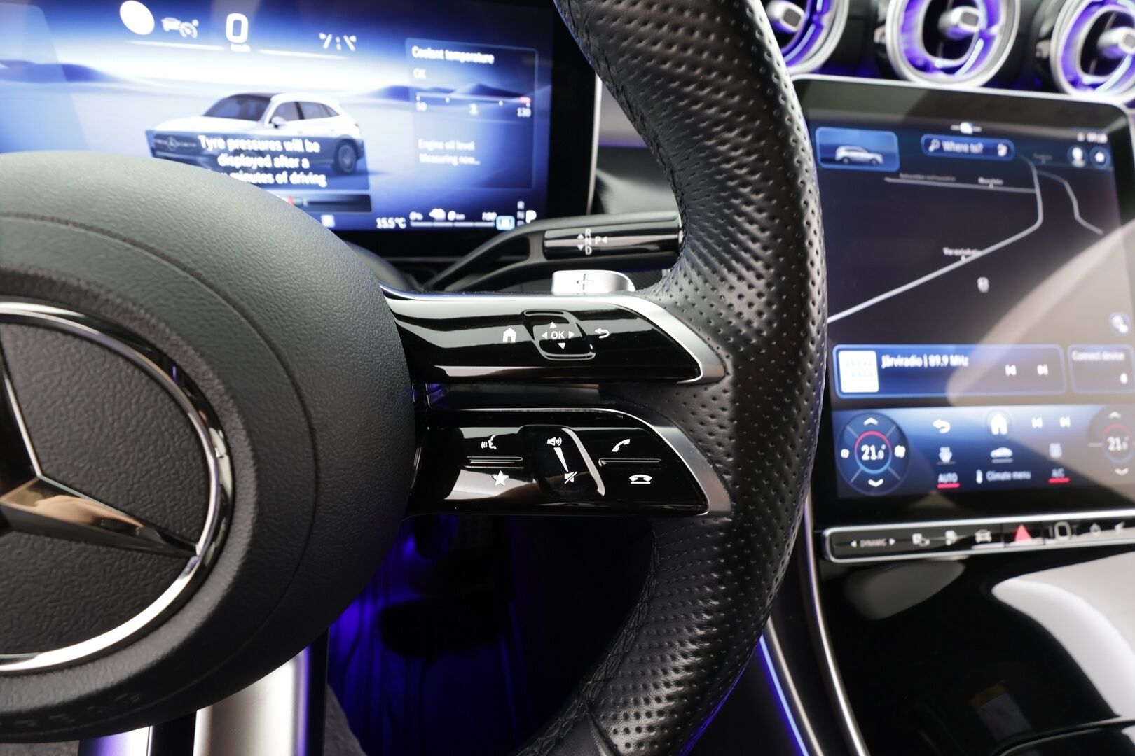 MERCEDES-BENZ GLC 2023 300 e 4MATIC AMG - * Distronic Pro | Muistipenkit | Koukku | 360° | Pikalataus | Ratinlämmitin | Kaistavahti | Navi | Vaaleat nahat *