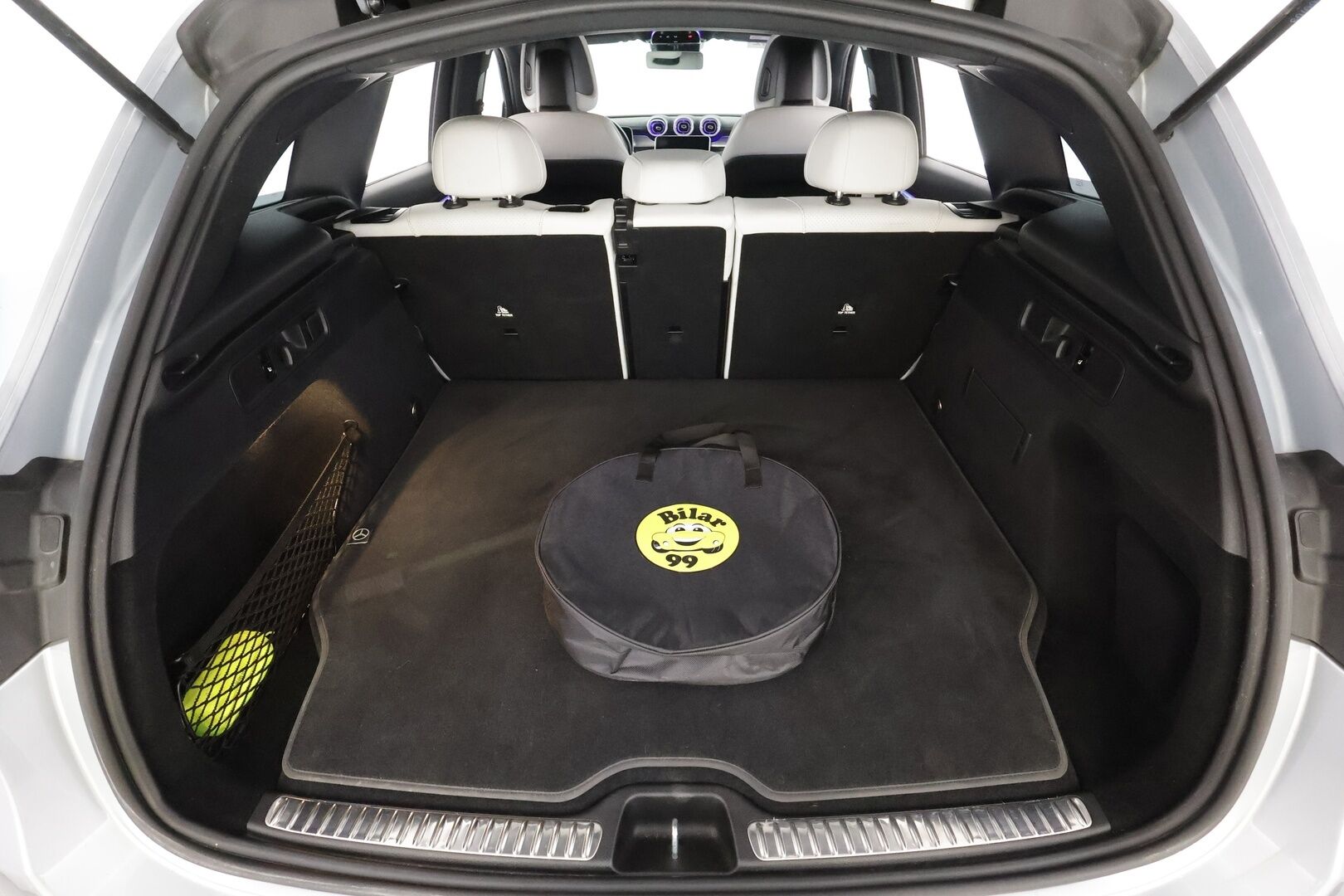 MERCEDES-BENZ GLC 2023 300 e 4MATIC AMG - * Distronic Pro | Muistipenkit | Koukku | 360° | Pikalataus | Ratinlämmitin | Kaistavahti | Navi | Vaaleat nahat *