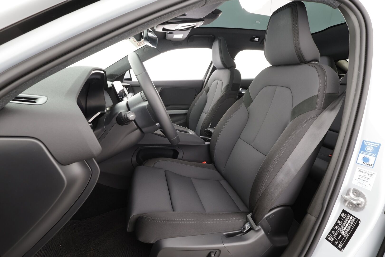 POLESTAR 2 2023 Long Range Single Motor Pilot lite & Plus * ACC / ILP / H/K / Lasikatto / Muistipenkki / 360-Kamera / Keyless / Sporttipenkit * - Kahdet Renkaat / Merkkihuollot - HULLUT AVAJAISHULINAT KORKOTARJOUS 3,29 %