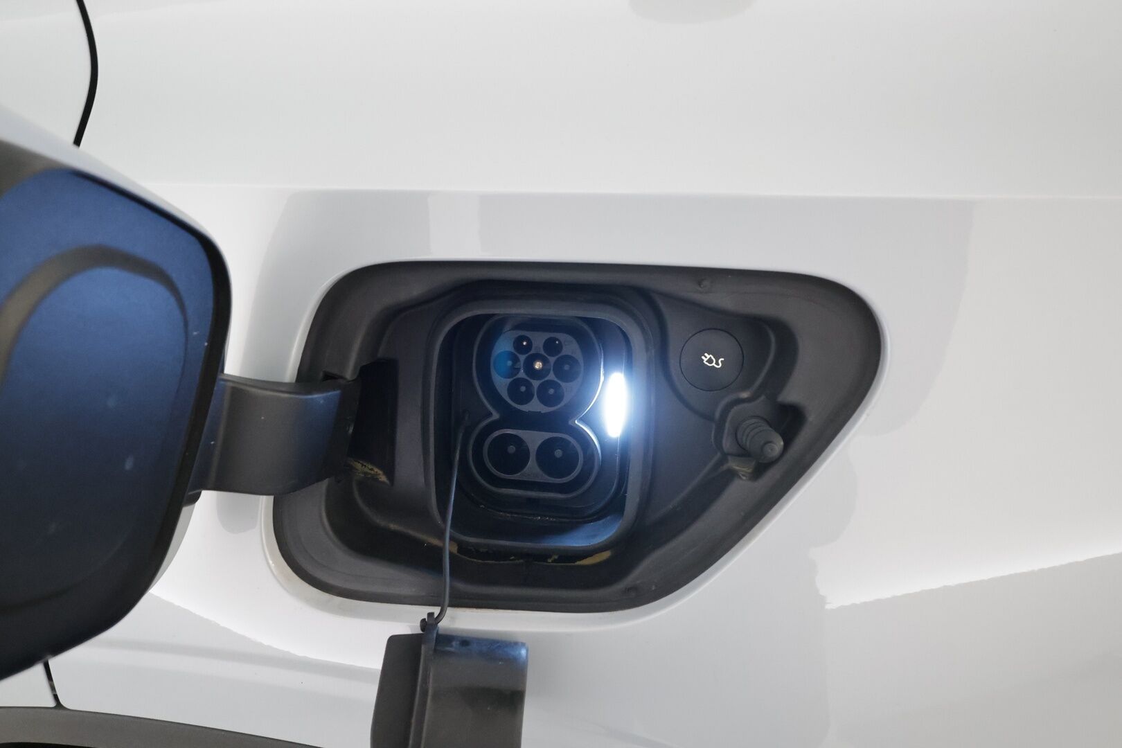 POLESTAR 2 2023 Long Range Single Motor Pilot lite & Plus * ACC / ILP / H/K / Lasikatto / Muistipenkki / 360-Kamera / Keyless / Sporttipenkit * - Kahdet Renkaat / Merkkihuollot - HULLUT AVAJAISHULINAT KORKOTARJOUS 3,29 %