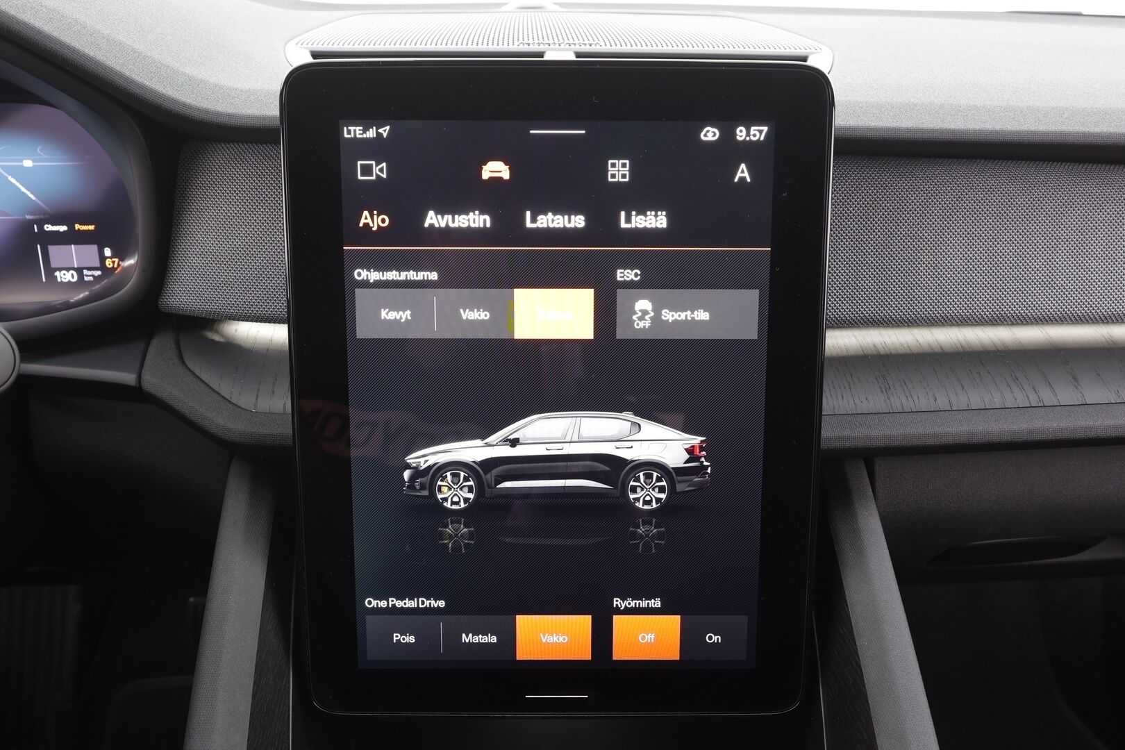 POLESTAR 2 2023 Long Range Single Motor Pilot lite & Plus * ACC / ILP / H/K / Lasikatto / Muistipenkki / 360-Kamera / Keyless / Sporttipenkit * - Kahdet Renkaat / Merkkihuollot - HULLUT AVAJAISHULINAT KORKOTARJOUS 3,29 %