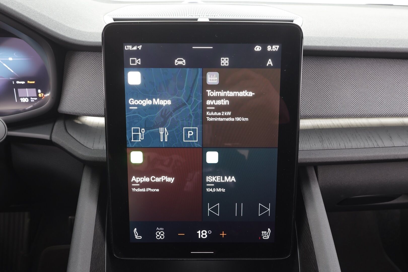 POLESTAR 2 2023 Long Range Single Motor Pilot lite & Plus * ACC / ILP / H/K / Lasikatto / Muistipenkki / 360-Kamera / Keyless / Sporttipenkit * - Kahdet Renkaat / Merkkihuollot - HULLUT AVAJAISHULINAT KORKOTARJOUS 3,29 %