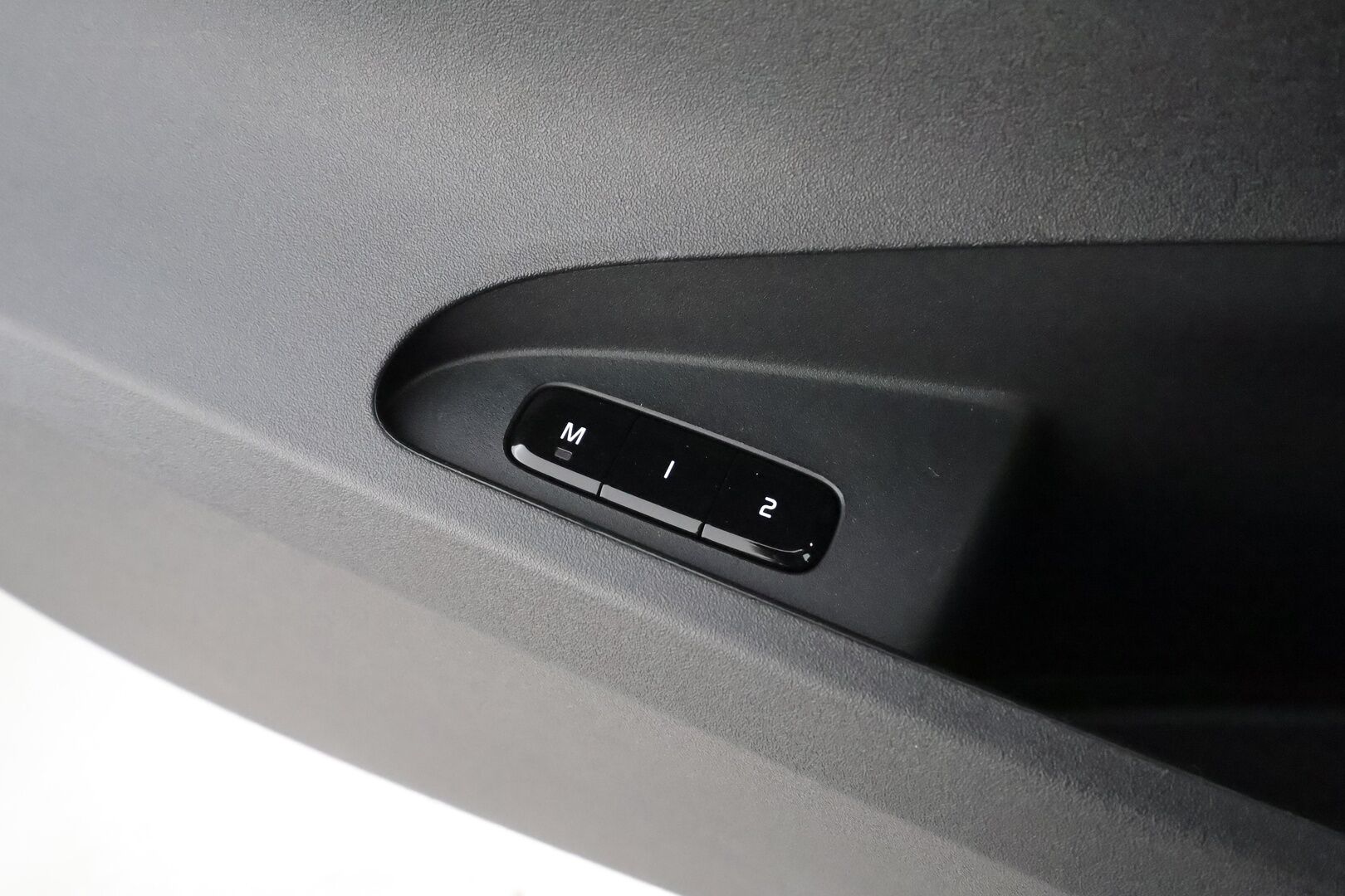 POLESTAR 2 2023 Long Range Single Motor Pilot lite & Plus * ACC / ILP / H/K / Lasikatto / Muistipenkki / 360-Kamera / Keyless / Sporttipenkit * - Kahdet Renkaat / Merkkihuollot - HULLUT AVAJAISHULINAT KORKOTARJOUS 3,29 %