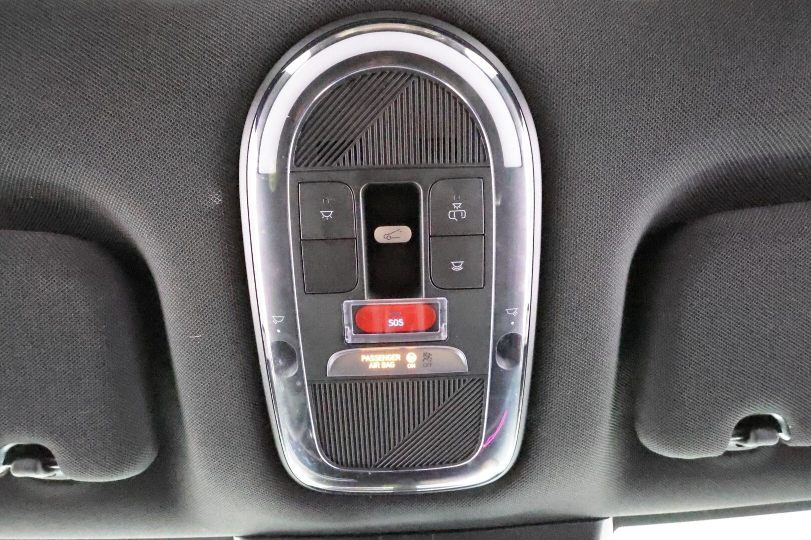 HYUNDAI IONIQ 6 2023 First Edition 4WD 77kWh - | ACC | HUD | Bose | ILP | 360° | Kattoluukku | Matrix LED | Muistipenkki | Navi / Keyless |