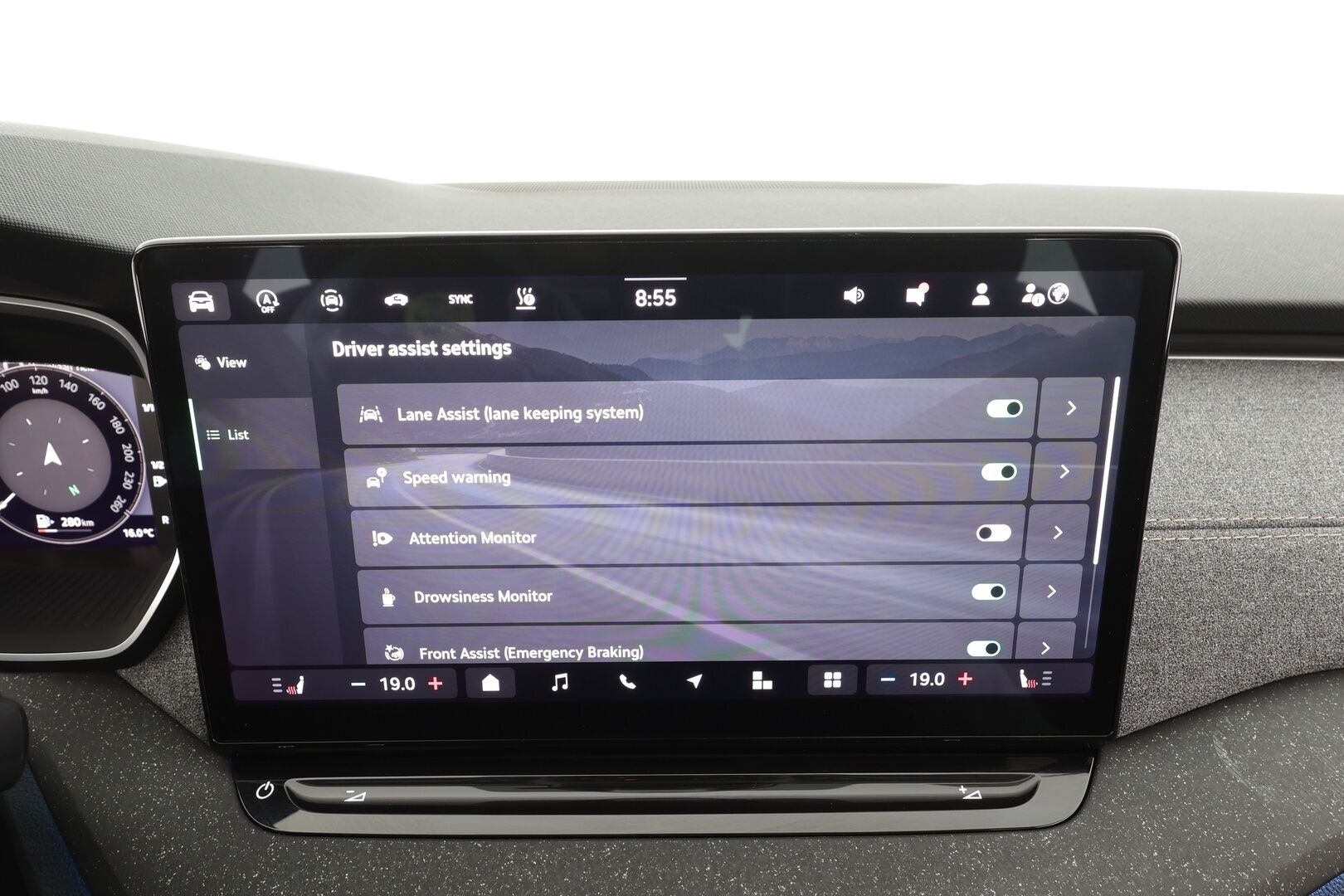 SKODA OCTAVIA 2025 2.0 TDi 110kW Selection DSG - | Facelift | ALV | Webasto | Koukku | 360-Kamera | Matrix LED | Navi | Puolinahat | Keylessgo | Digimittaristo |