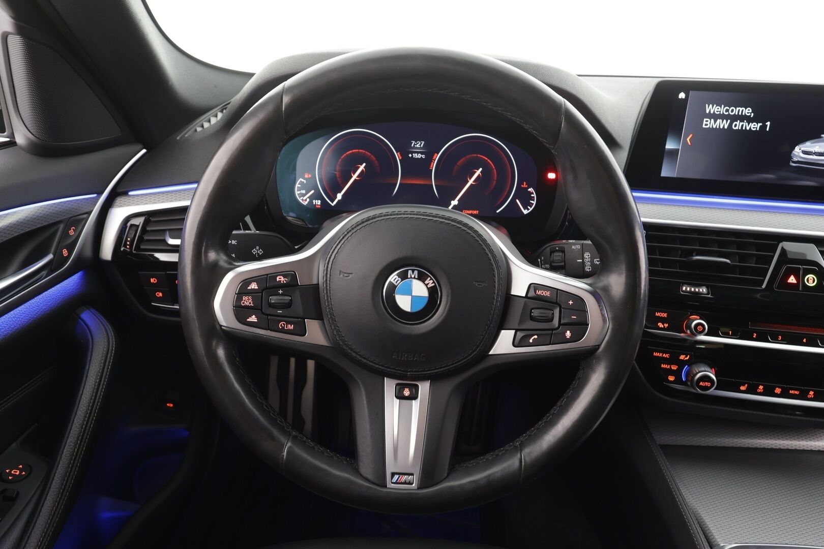 BMW 530 2019 G31 Touring 530i A xDrive M-Sport - ACC | Webasto | Koukku | Sporttinahat | Hifi | M Sport alusta | Navi | LED | Display Key | Digimittaristo | Kahdet renkaat | aluvanteilla