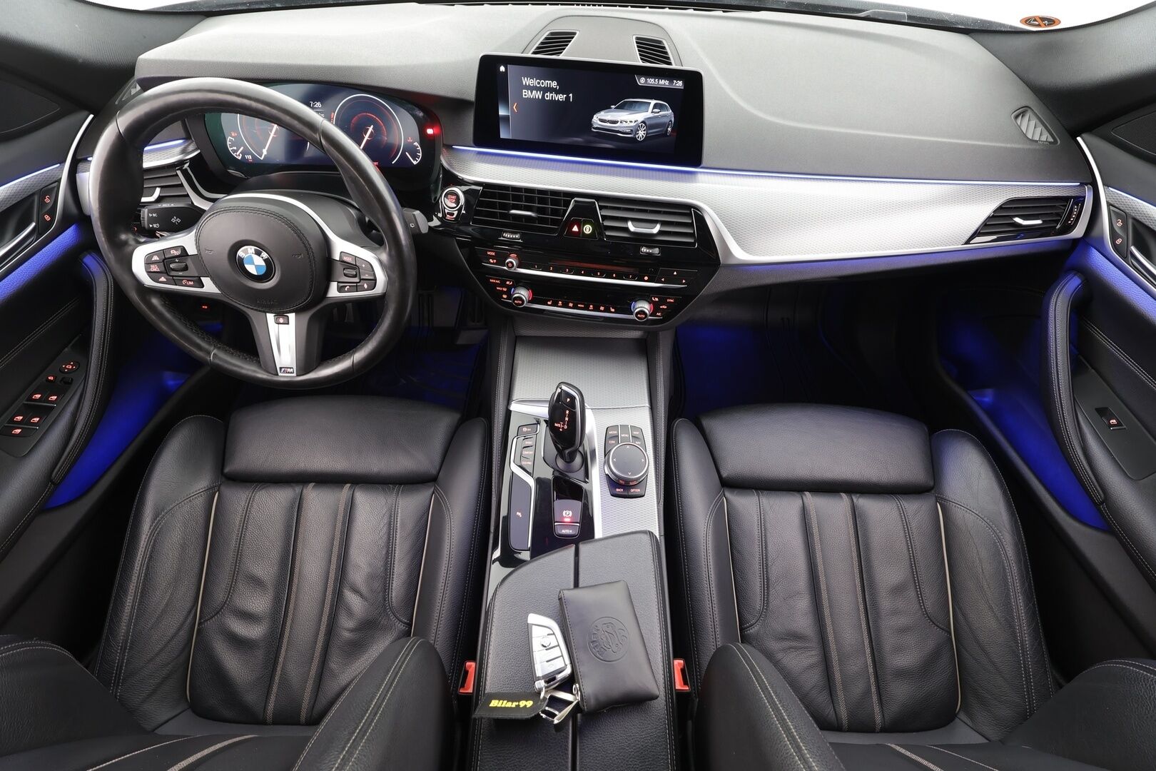 BMW 530 2019 G31 Touring 530i A xDrive M-Sport - ACC | Webasto | Koukku | Sporttinahat | Hifi | M Sport alusta | Navi | LED | Display Key | Digimittaristo | Kahdet renkaat | aluvanteilla