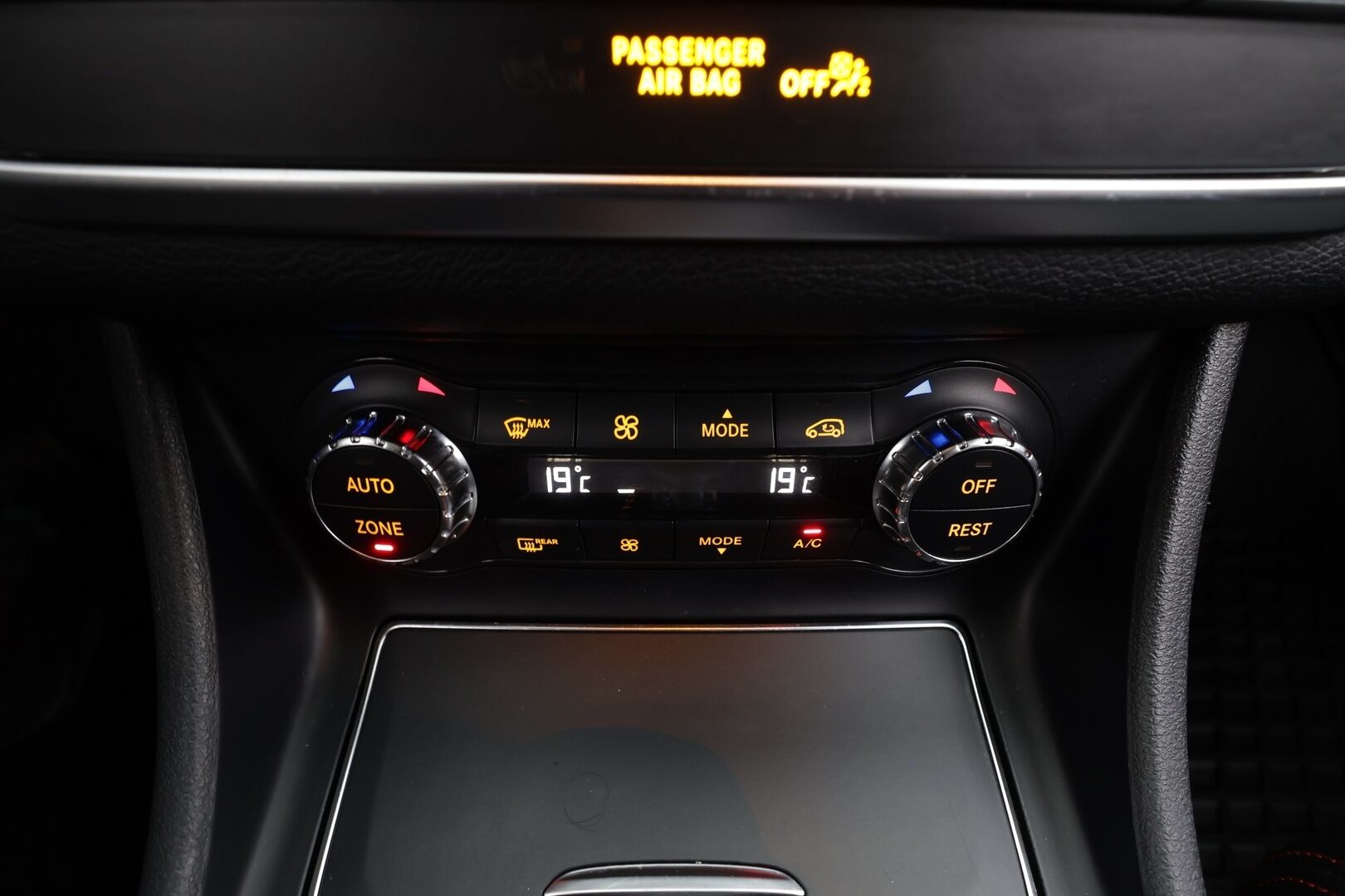 MERCEDES-BENZ CLA 45 AMG 2018 Mercedes-AMG CLA 45 4Matic A - | Panorama | Harman kardon | Upea Sportti |